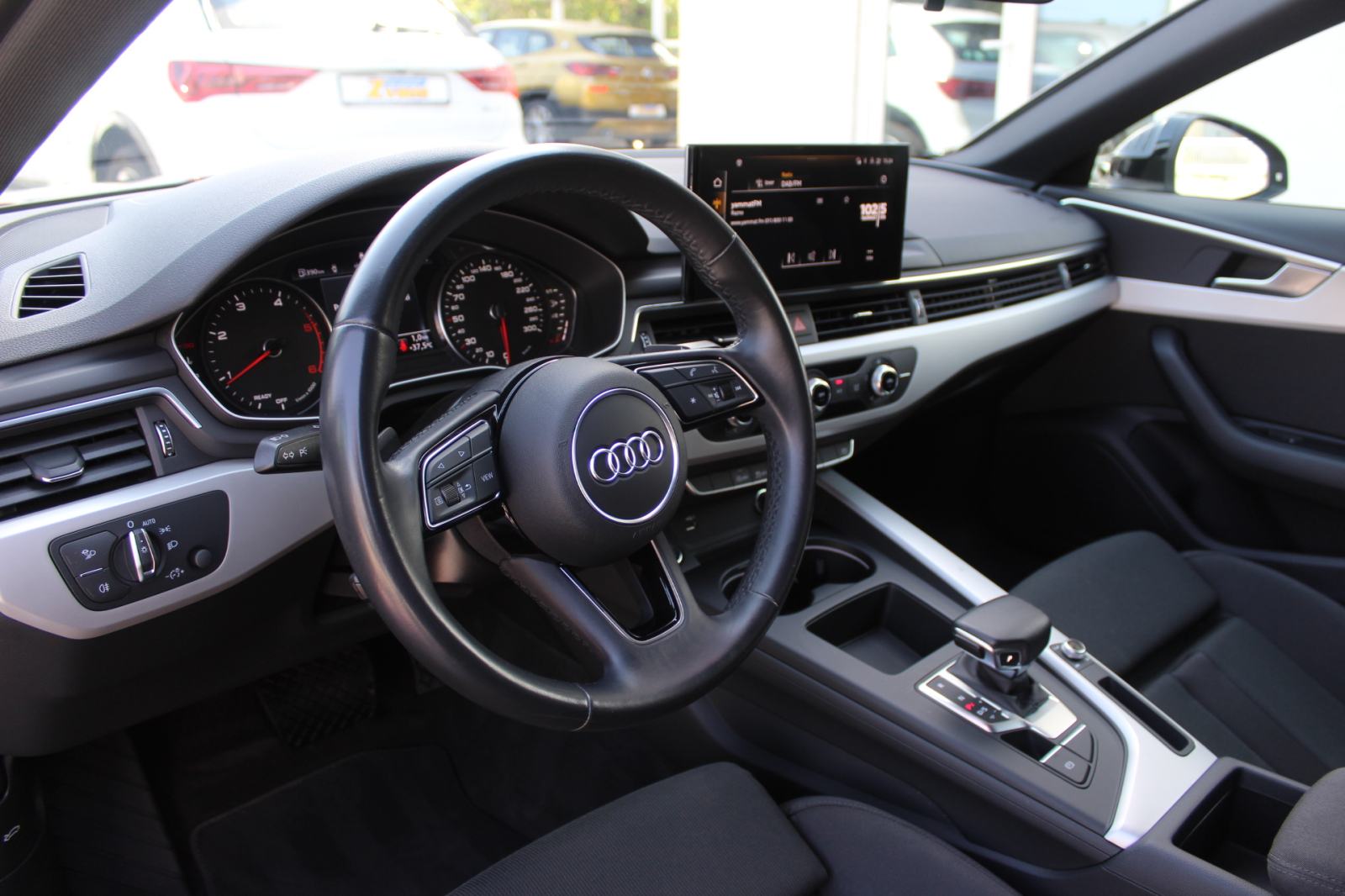 Audi A4 30 TDI AUTOMATIK, LED, NAVIGACIJA, ALU, KAMERA, GARANCIJA., fotografija 11