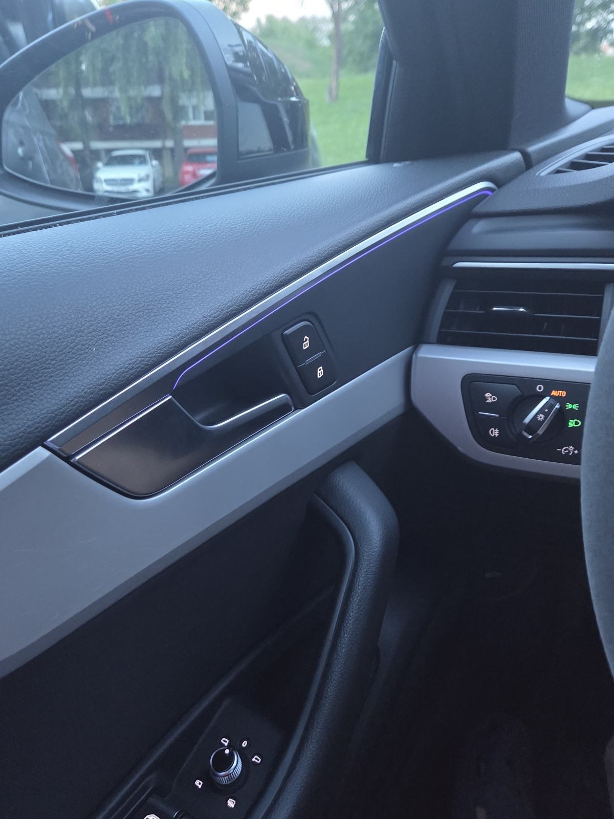 Audi A4 30 TDI automatik matriks, fotografija 6