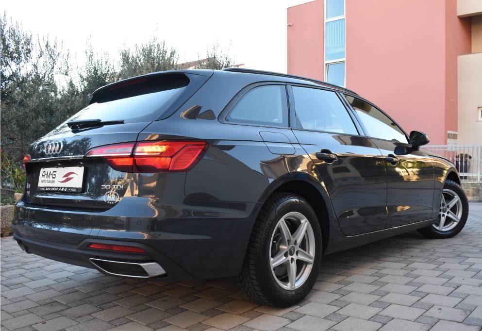 Audi A4 30 TDI Avant Automatik S-Tronic,Facelift ***VELIKI SERVIS***, fotografija 7