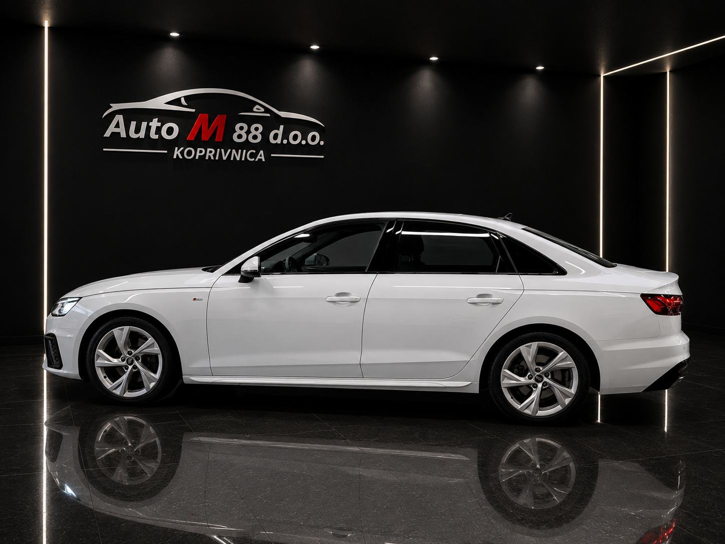 Audi A4 30 TDI⭐️S LINE⭐️LIMOUSINE⭐️AUTOMATIK⭐️, fotografija 2