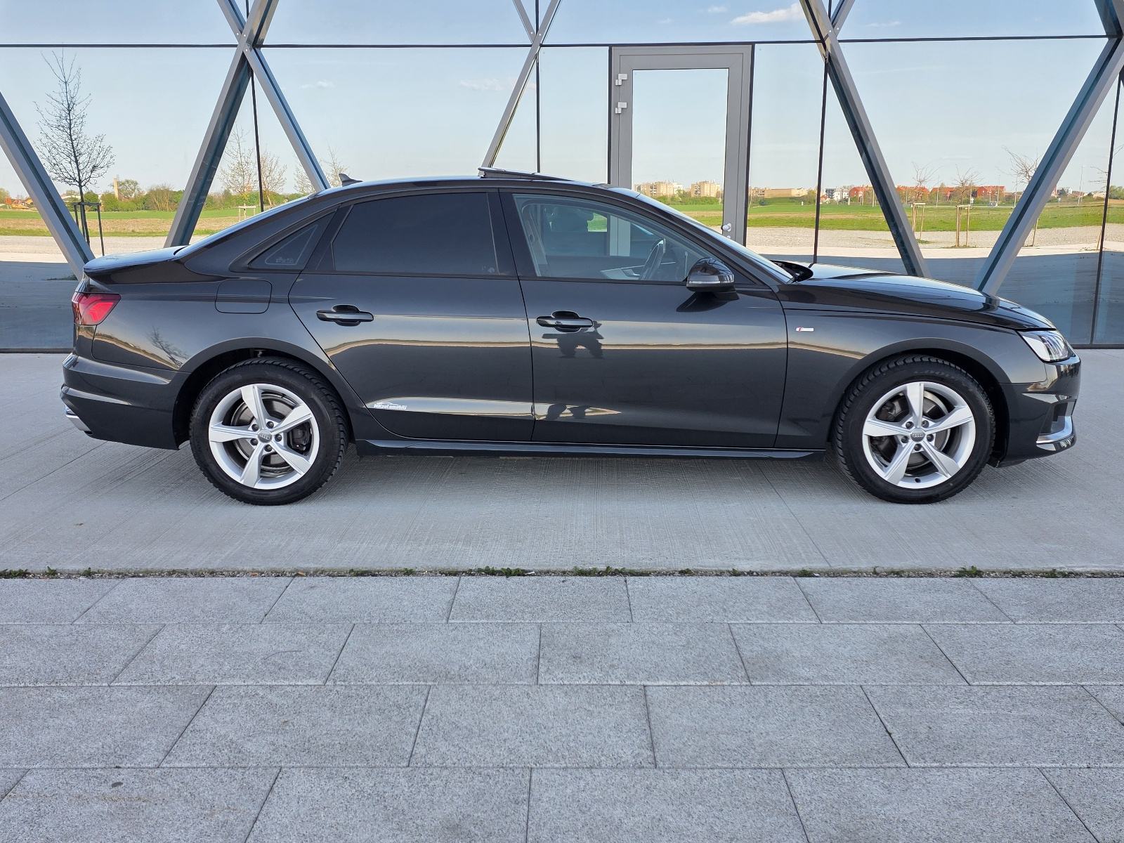 Audi A4 30 TDI S LINE,S TRONIK,FUL LED,VIRTUAL,ŠIBER, fotografija 7