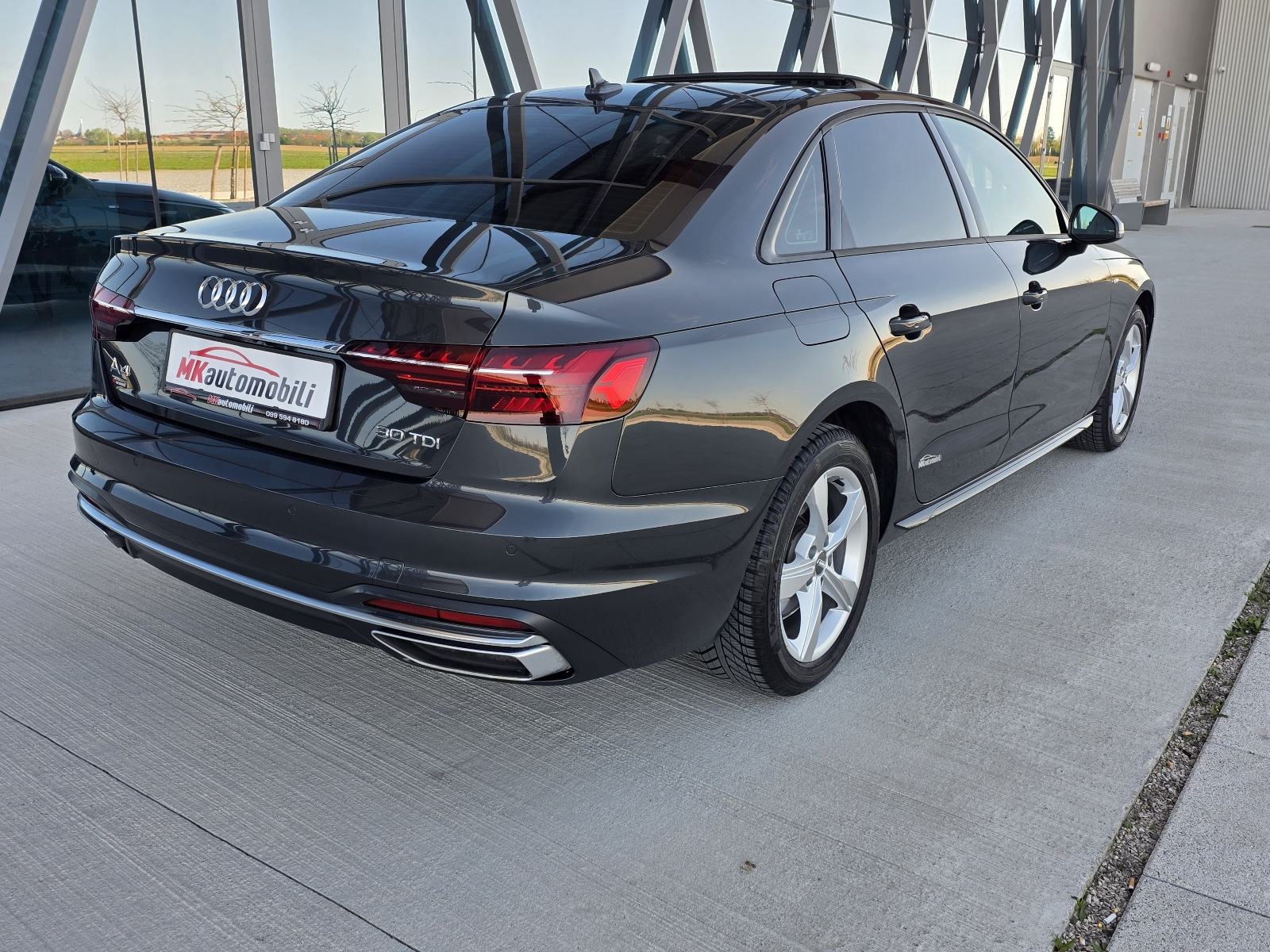 Audi A4 30 TDI S LINE,S TRONIK,FUL LED,VIRTUAL,ŠIBER, fotografija 6
