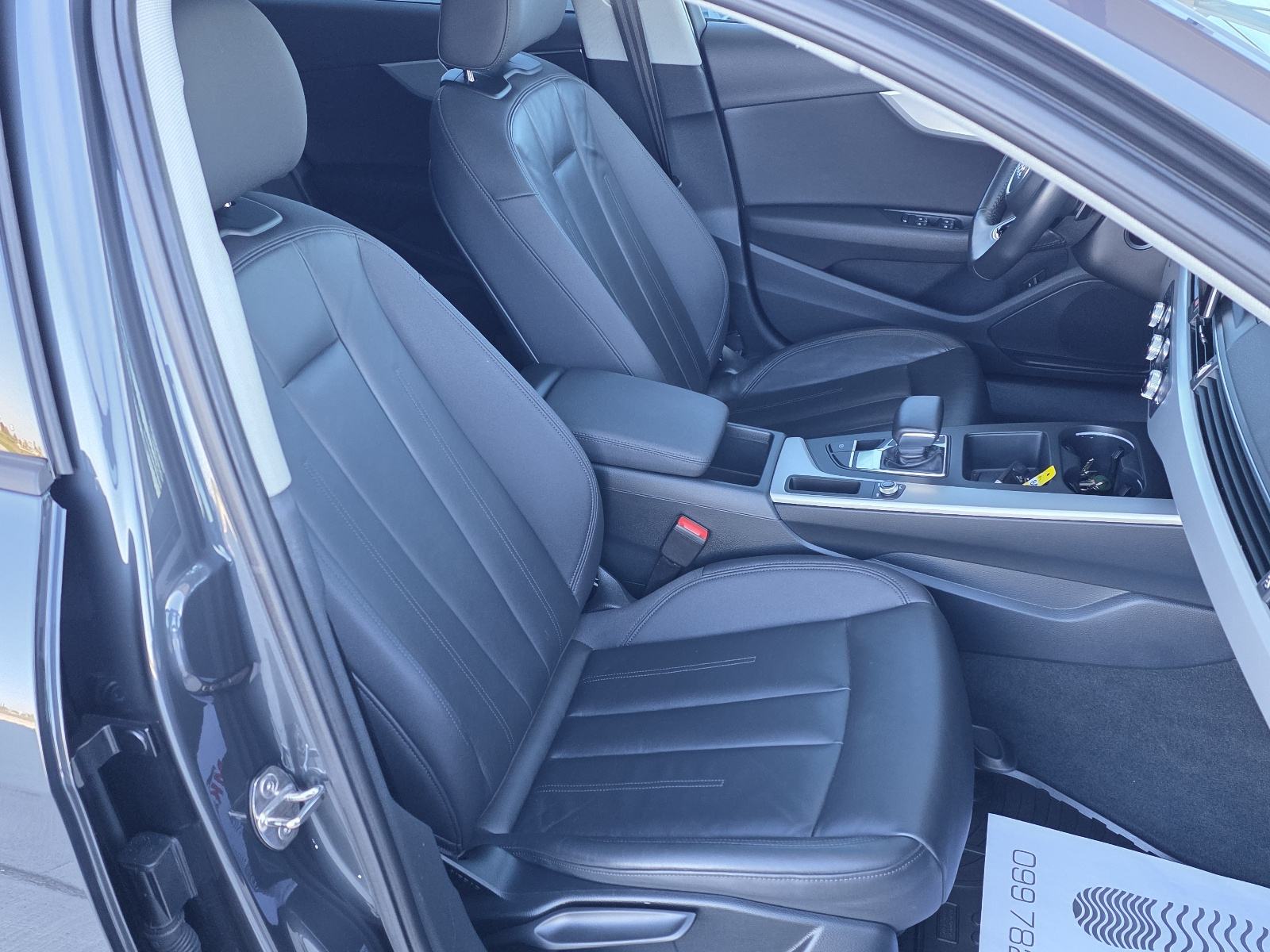 Audi A4 30 TDI S LINE,S TRONIK,FUL LED,VIRTUAL,ŠIBER, fotografija 12