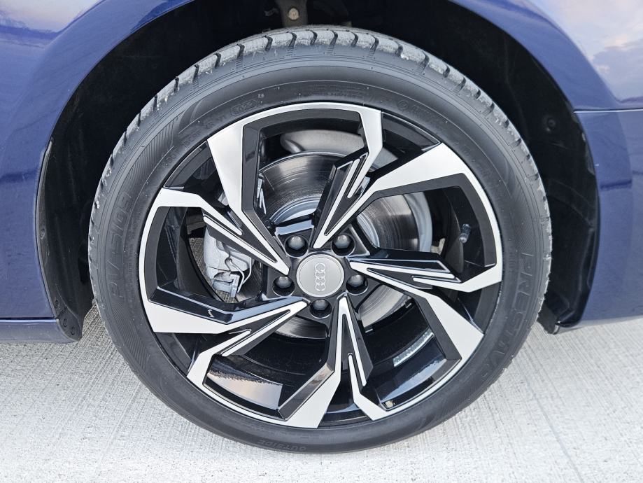 Audi A4 30 TDI S TRONIC - ALU, NAVI, TOP STANJE - 103 T.KM - LEASING, fotografija 18