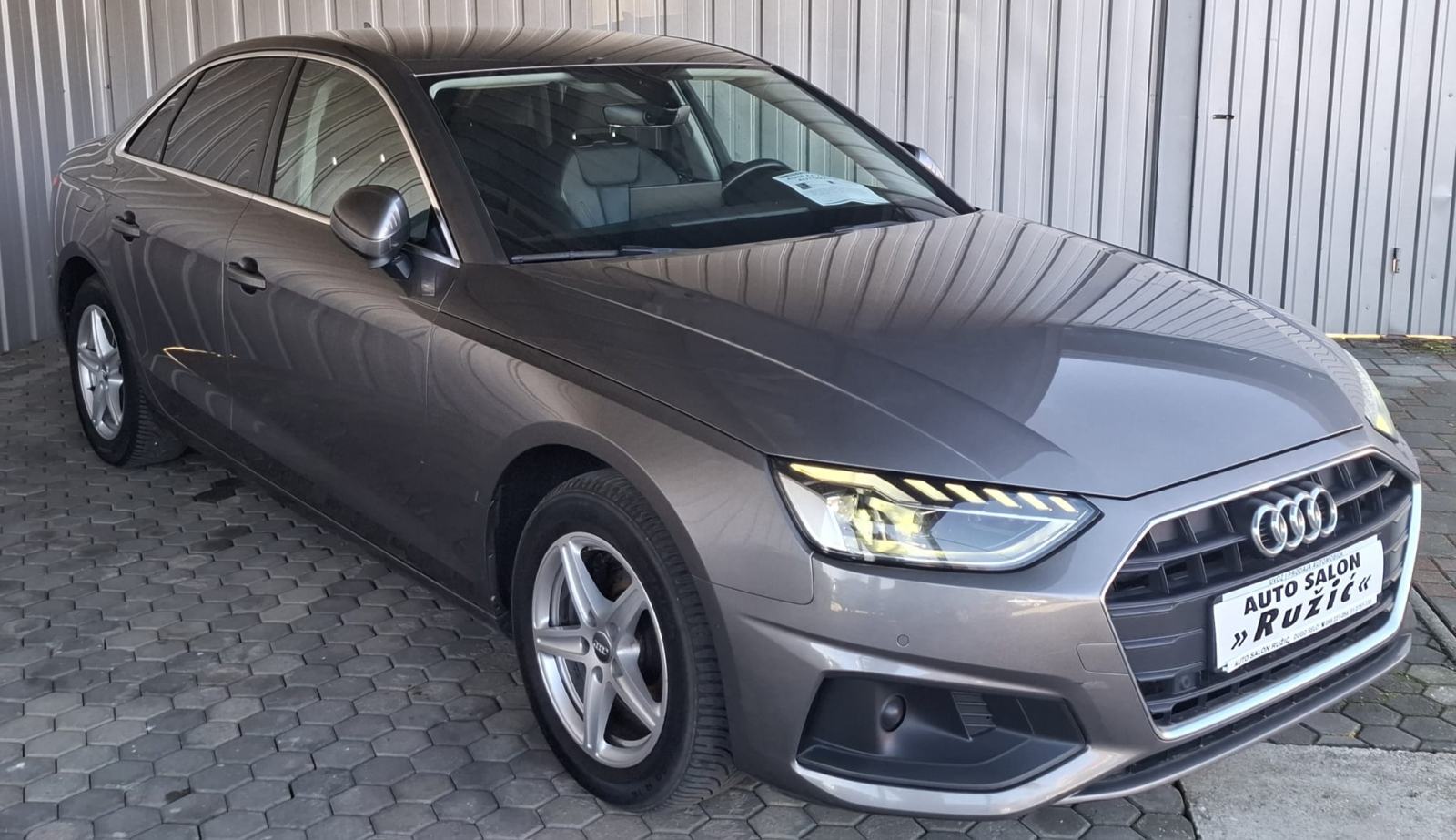 Audi A4 30 TDI S-Tronic Business Plus LED ALU MMI NAVI *GARANCIJA*, fotografija 3
