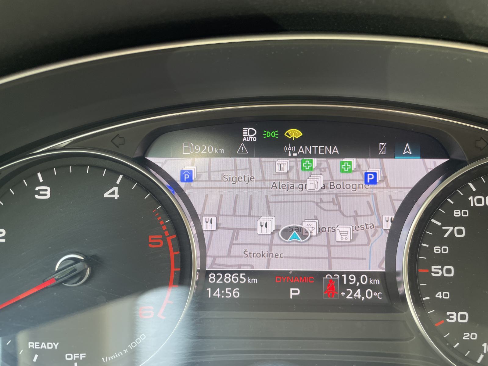 Audi A4 30 TDI S tronic Edition 10 NIJE UVOZ, fotografija 13