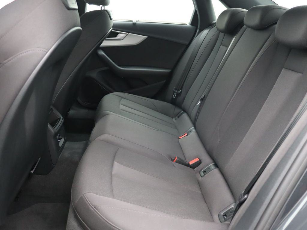 Audi A4 30 TDI S-tronic MMI NAVI KAMERA VIRTUAL MATRIX LED JAMSTVO, fotografija 13