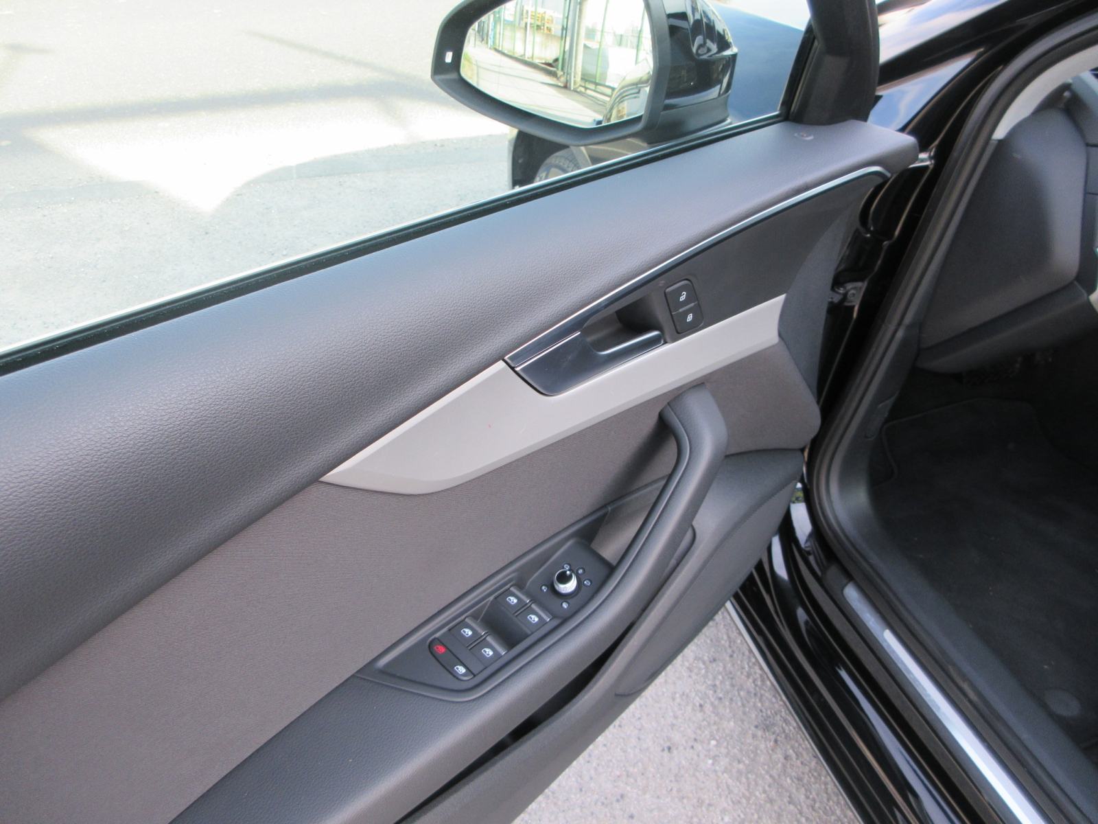 Audi A4 35 TDI 163Ks,Bussines Line,Navi,Led,Rik.Kamera,Toop Stanje,., fotografija 17