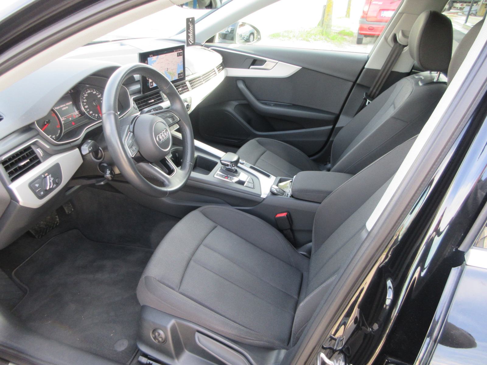 Audi A4 35 TDI 163Ks,Bussines Line,Navi,Led,Rik.Kamera,Toop Stanje,., fotografija 9