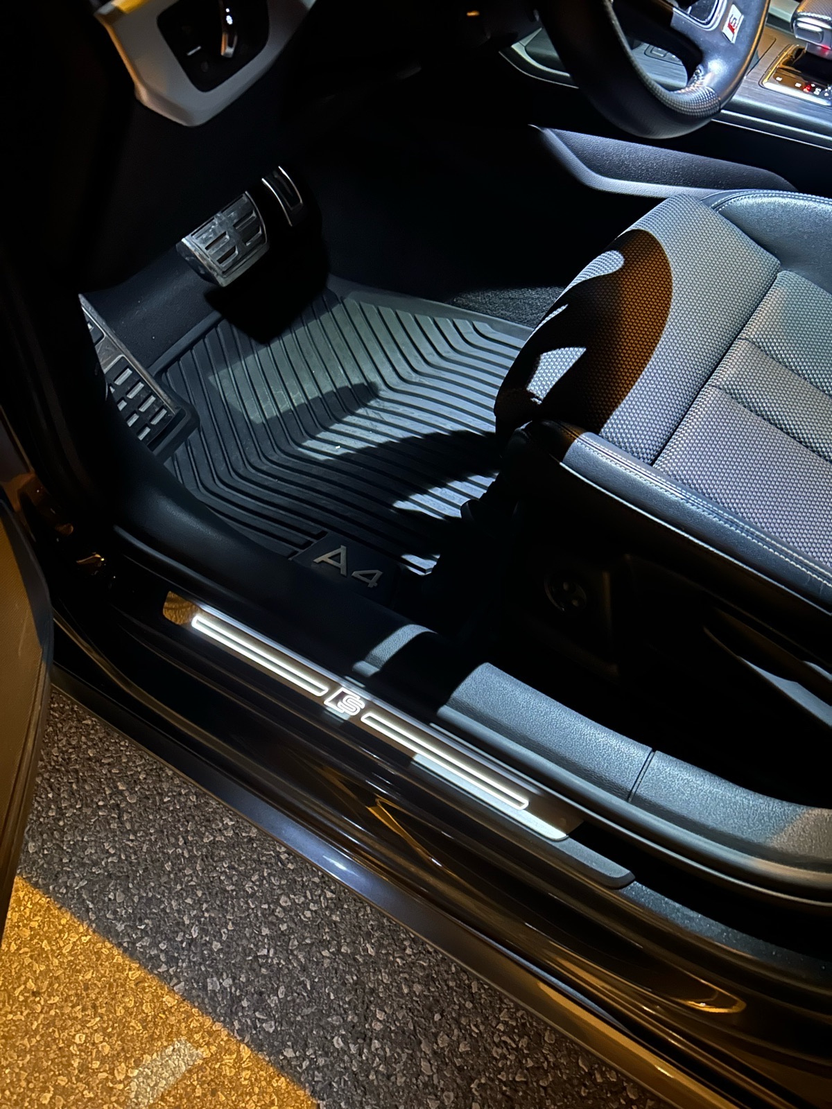 Audi A4 35 TDI 3x S line, fotografija 9