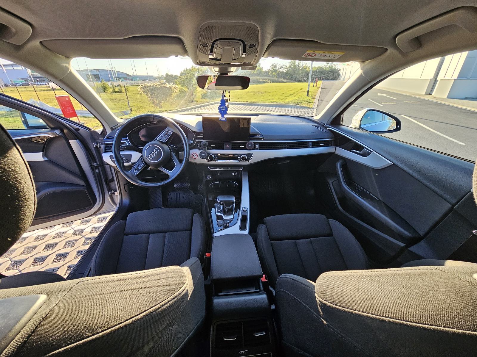 Audi A4 35 TDI automatik Advanced +, fotografija 7