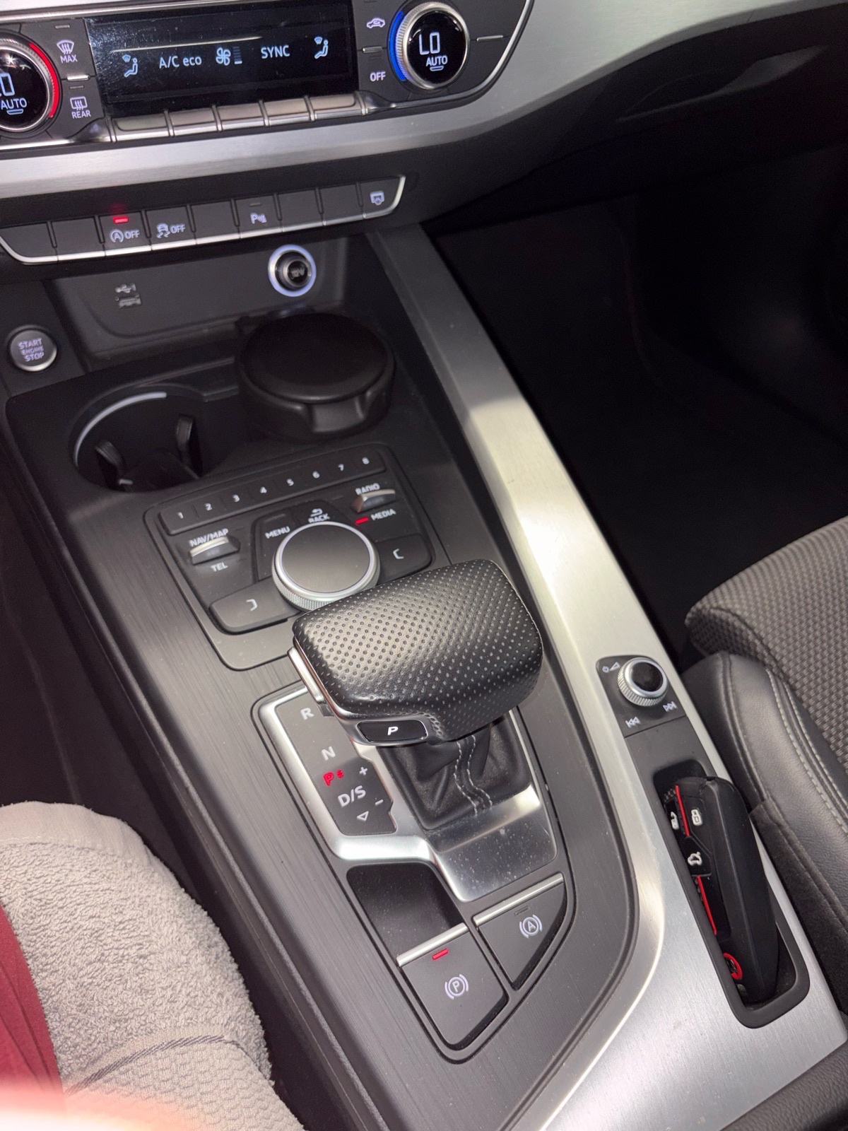 Audi A4 35 TDI automatik, fotografija 10