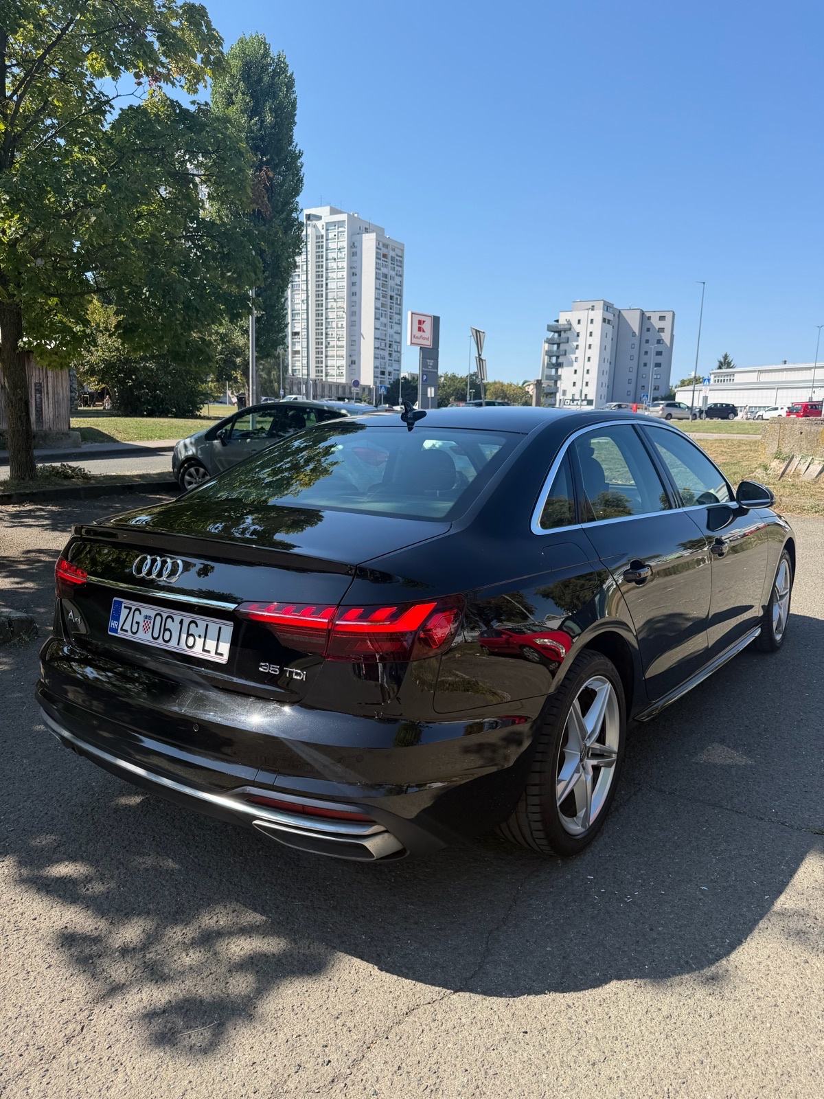 Audi A4 35 TDI automatik, fotografija 6