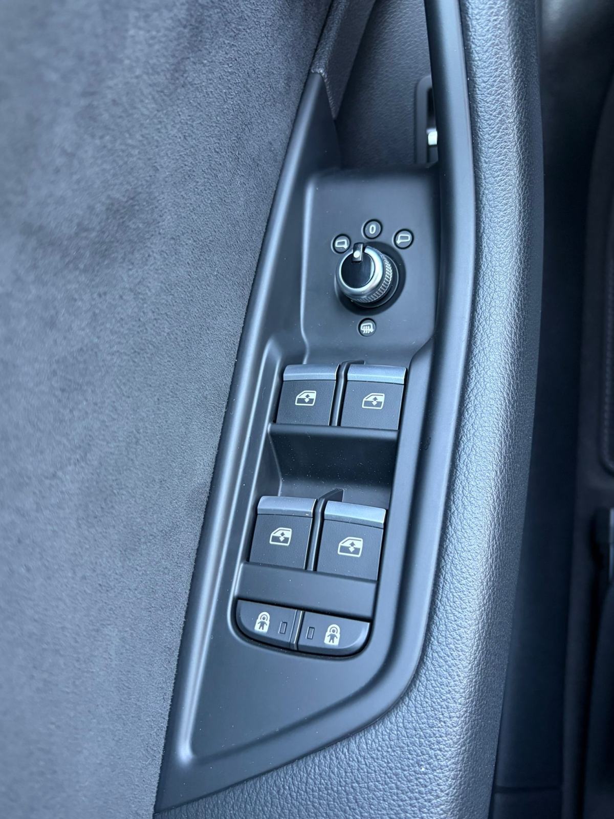 Audi A4 35 TDI S-line+;u Pdv-u;Full;HR;54Tkm;1vl;3 Zone Klima;GrSj;App, fotografija 20