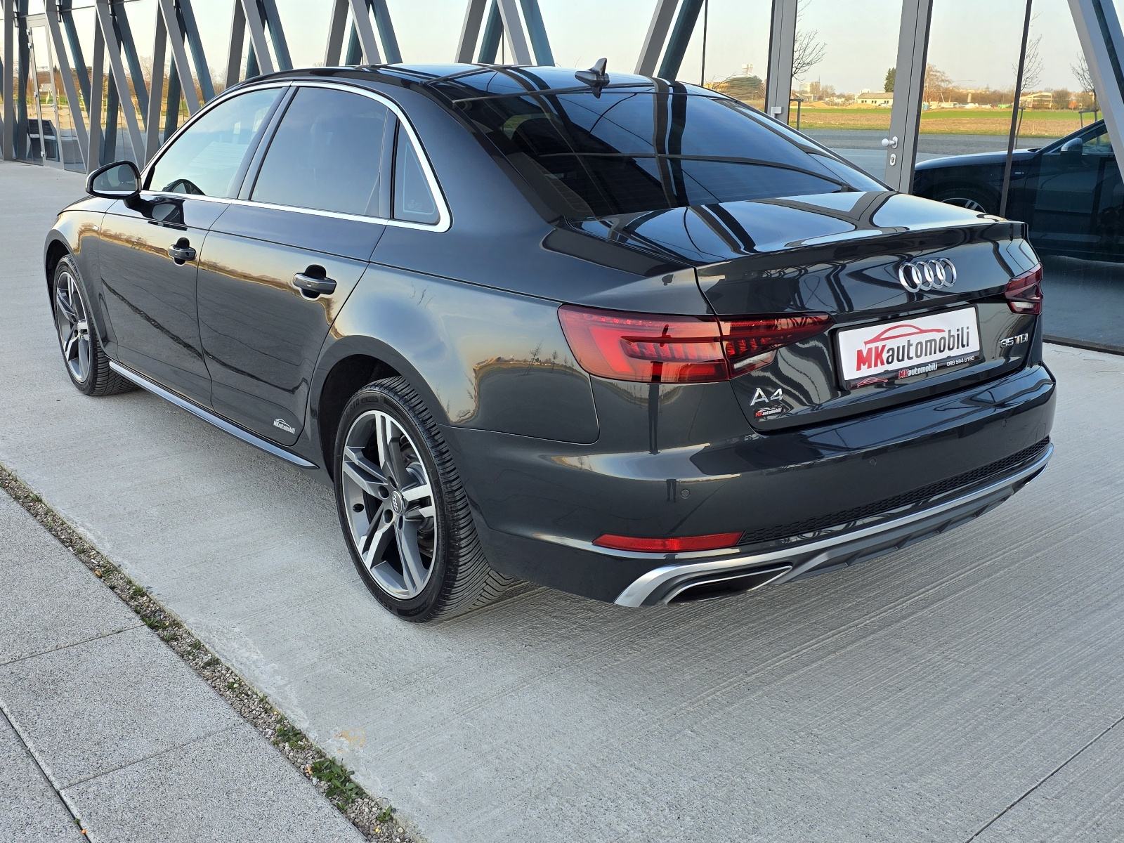 Audi A4 35 TDI S LINE,S TRONIK,VIRTUAL,FUL LED, fotografija 4