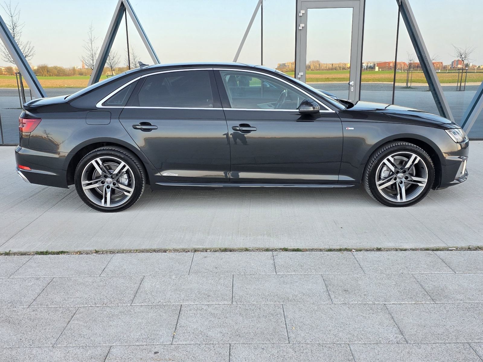 Audi A4 35 TDI S LINE,S TRONIK,VIRTUAL,FUL LED, fotografija 7
