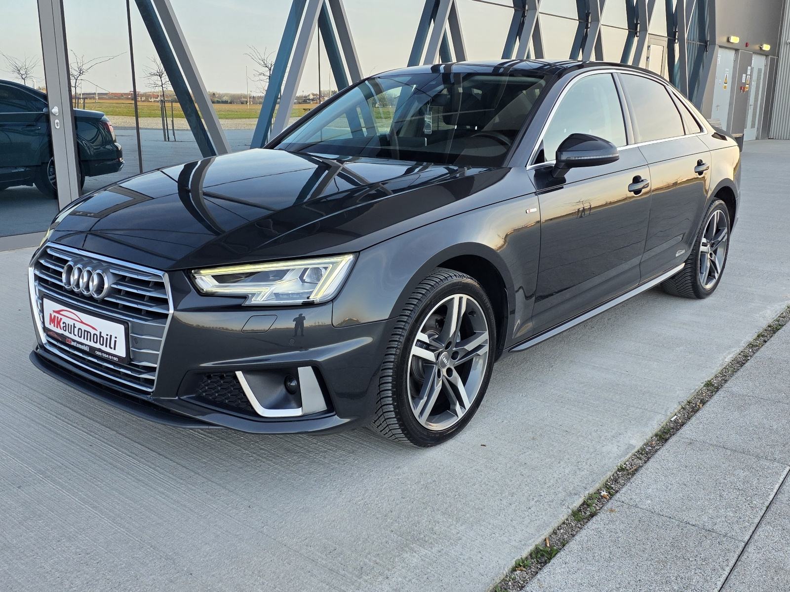 Audi A4 35 TDI S LINE,S TRONIK,VIRTUAL,FUL LED, fotografija 2