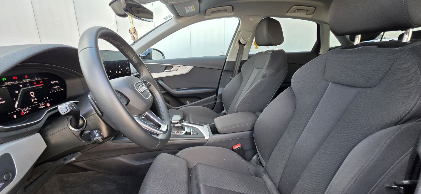 Audi A4 35 TDI, F1 AUT., VIRTUAL, FULL LED, NAVI, ACC, KAM, REG 01/27., fotografija 13