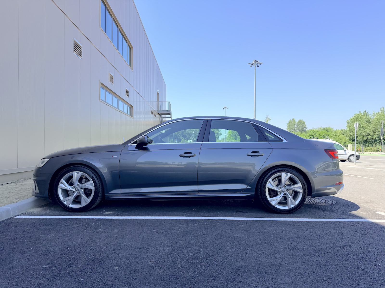 Audi A4 35 TDI S-LINE, 2019 god, 115000 km, Reg 6/27, fotografija 7