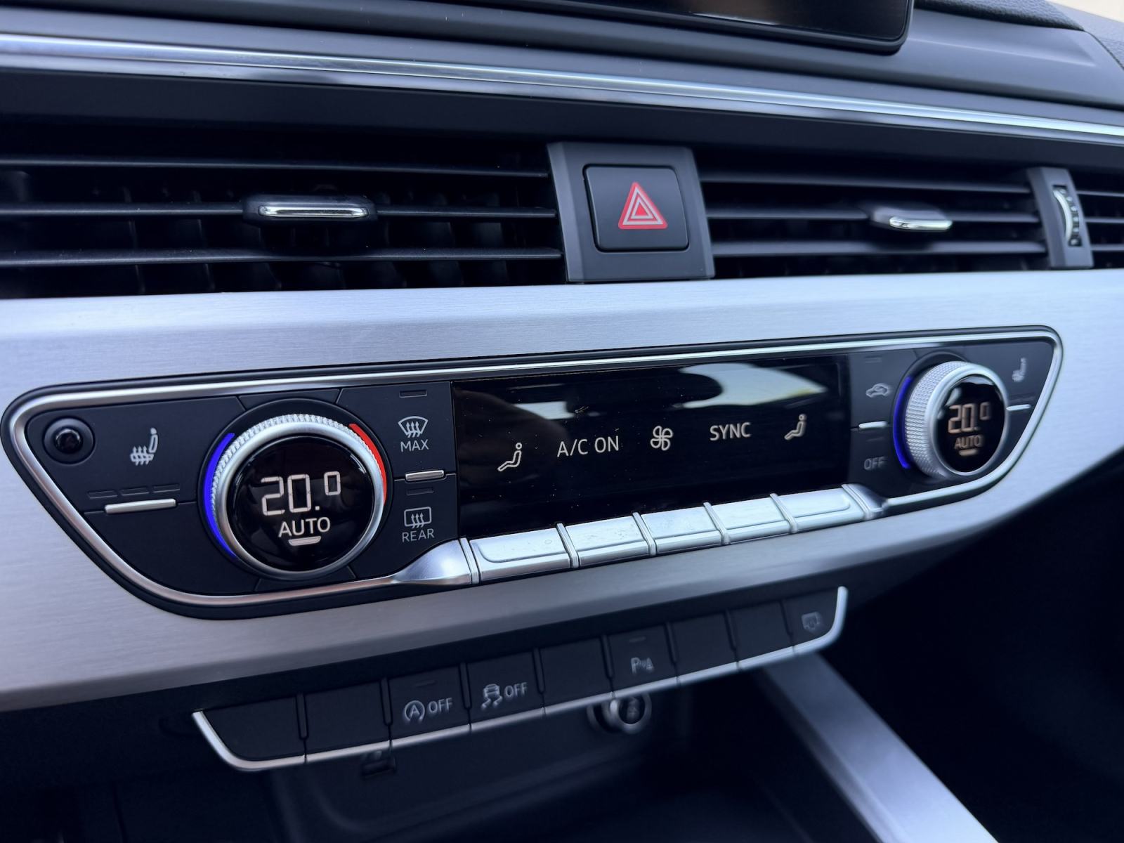 Audi A4 35 TDI S-LINE, 2019 god, 115000 km, Reg 6/27, fotografija 15