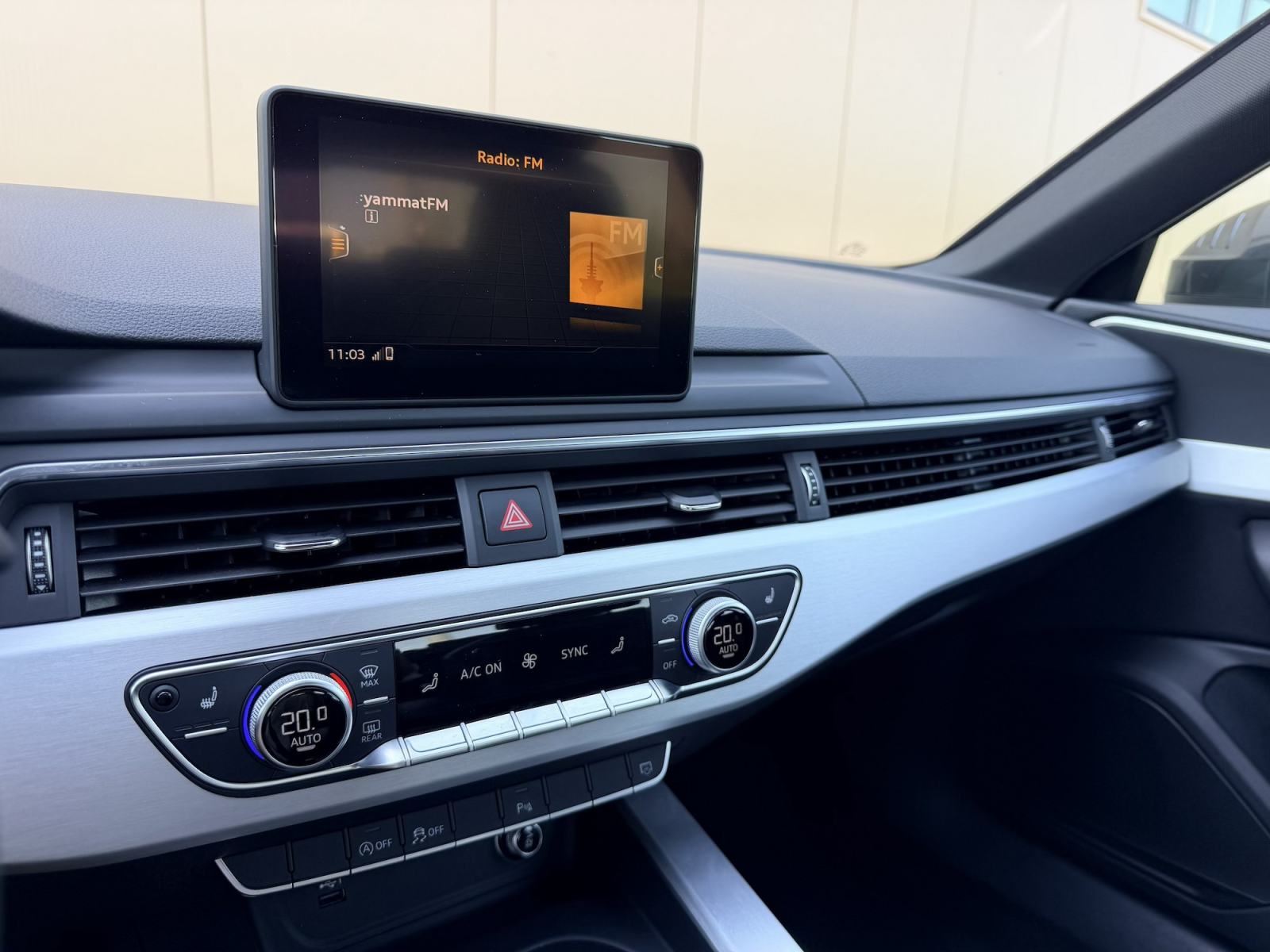 Audi A4 35 TDI S-LINE, 2019 god, 115000 km, Reg 6/27, fotografija 17