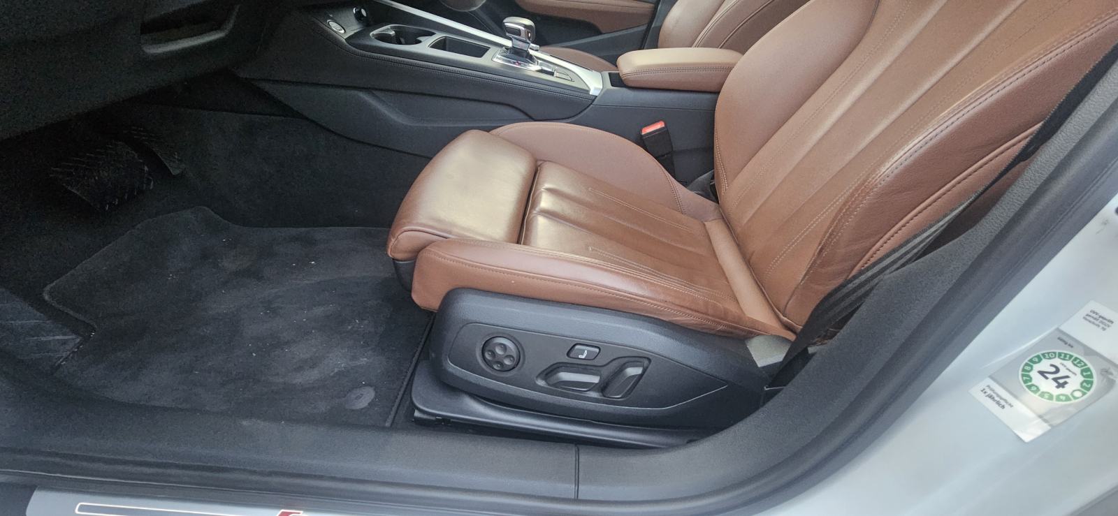 Audi A4, S-line + business, matrix-led, fotografija 15