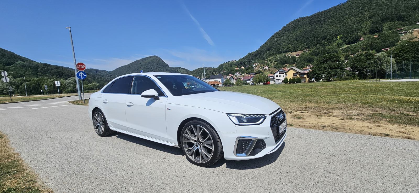 Audi A4, S-line + business, matrix-led, fotografija 8