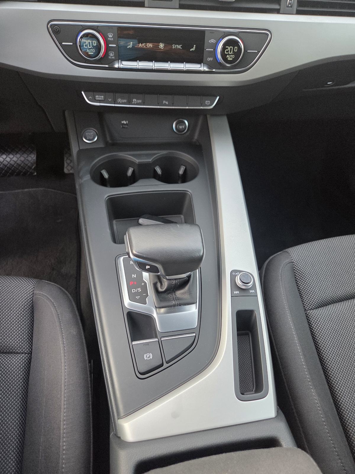 Audi A4 35 TDI, fotografija 3
