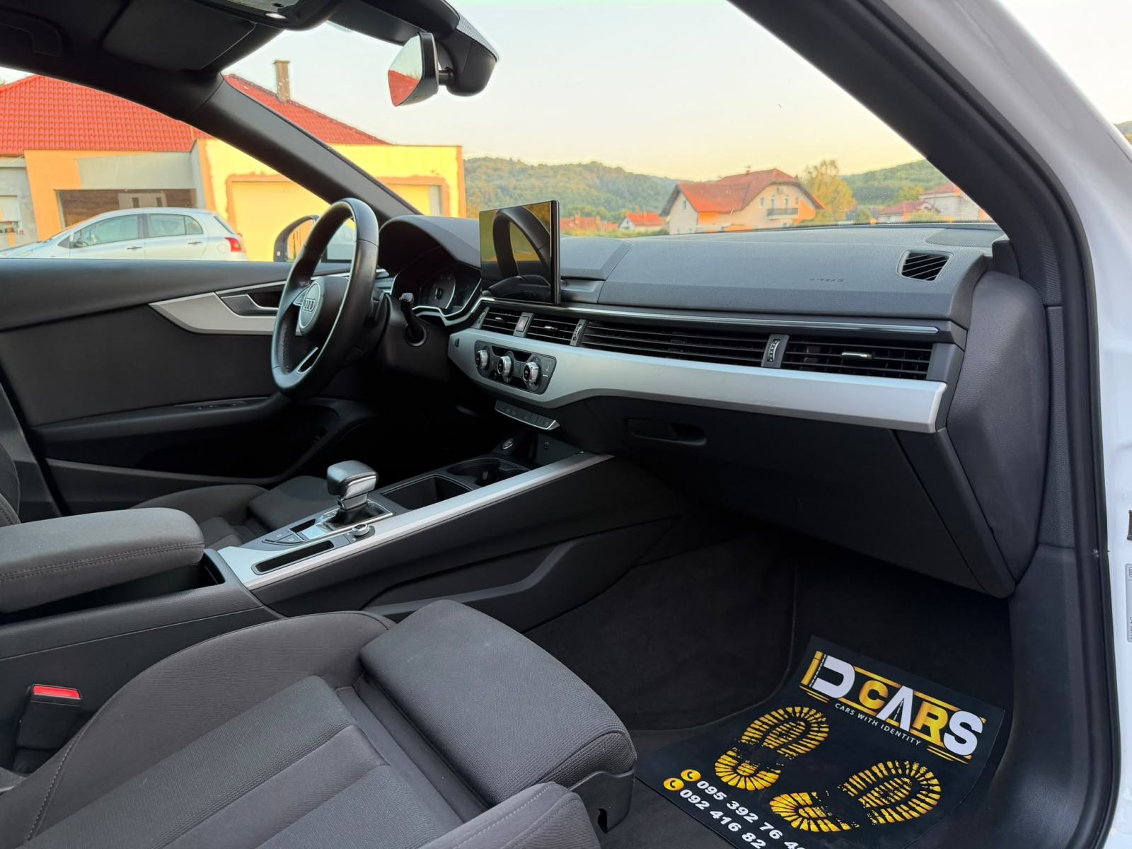 AUDI A4 35 TDI, TOP STANJE, SERVISNA, fotografija 14