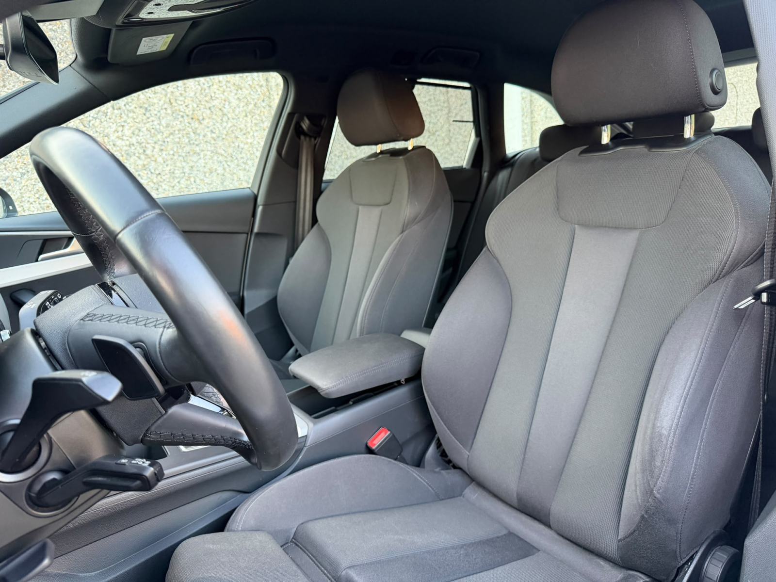 AUDI A4 35 TDI, TOP STANJE, SERVISNA, fotografija 10