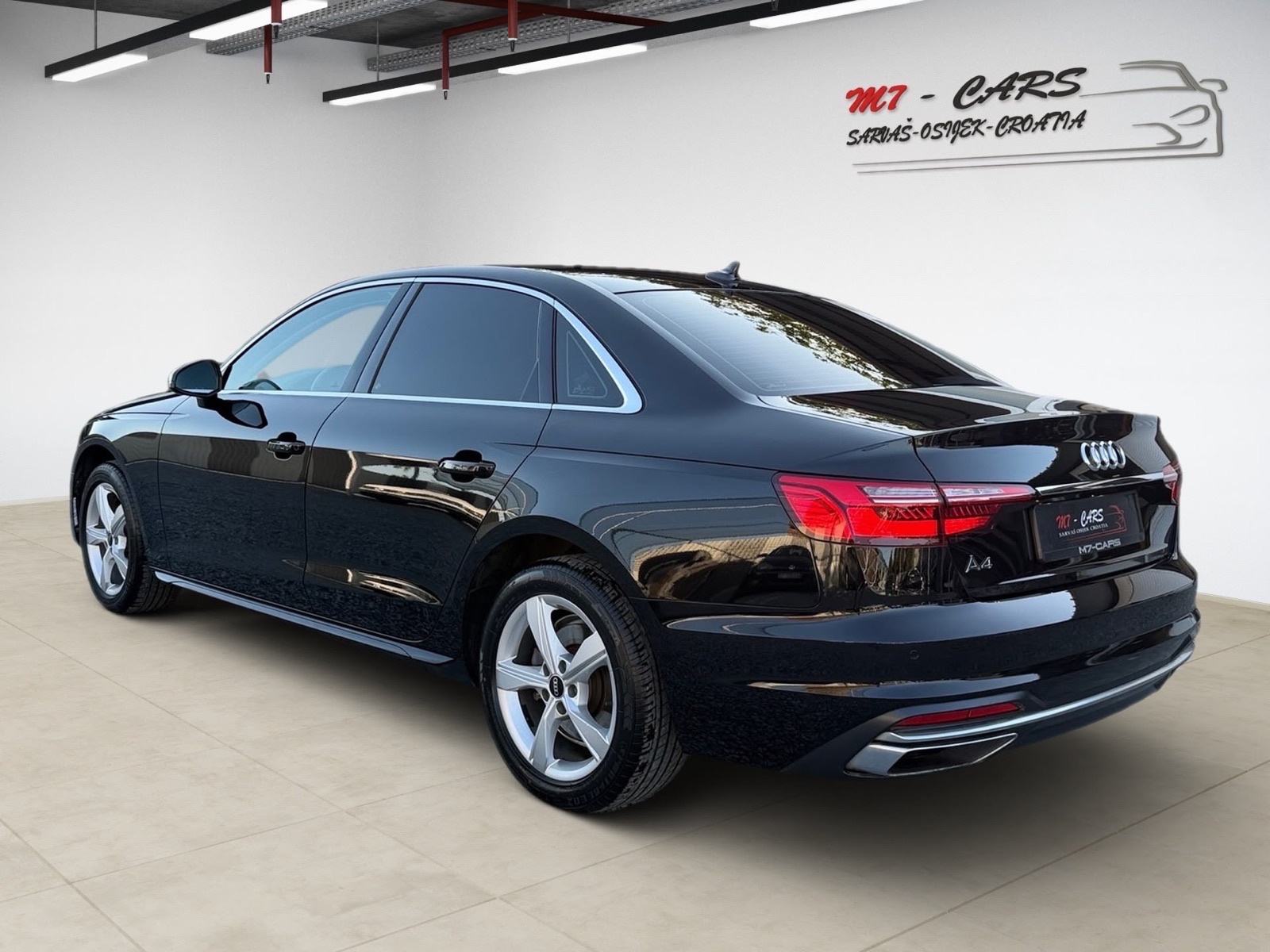 Audi A4 35 TDI S-tronic #65t km# odlicno stanje # puno opreme #, fotografija 9