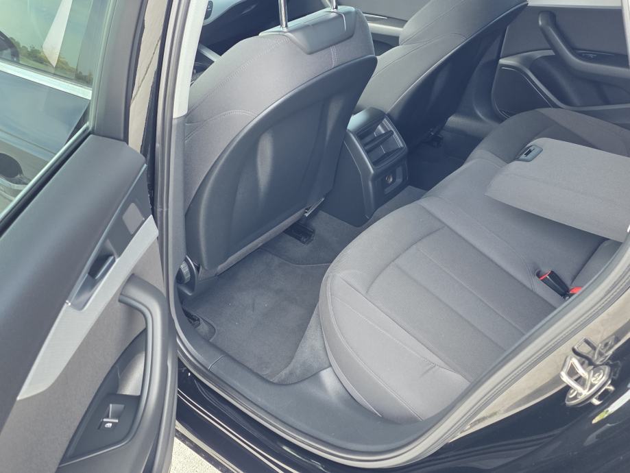 Audi A4 35 TDI S TRONIC - ALU, NAVI, XENON, 142 T.KM - LEASING, fotografija 16