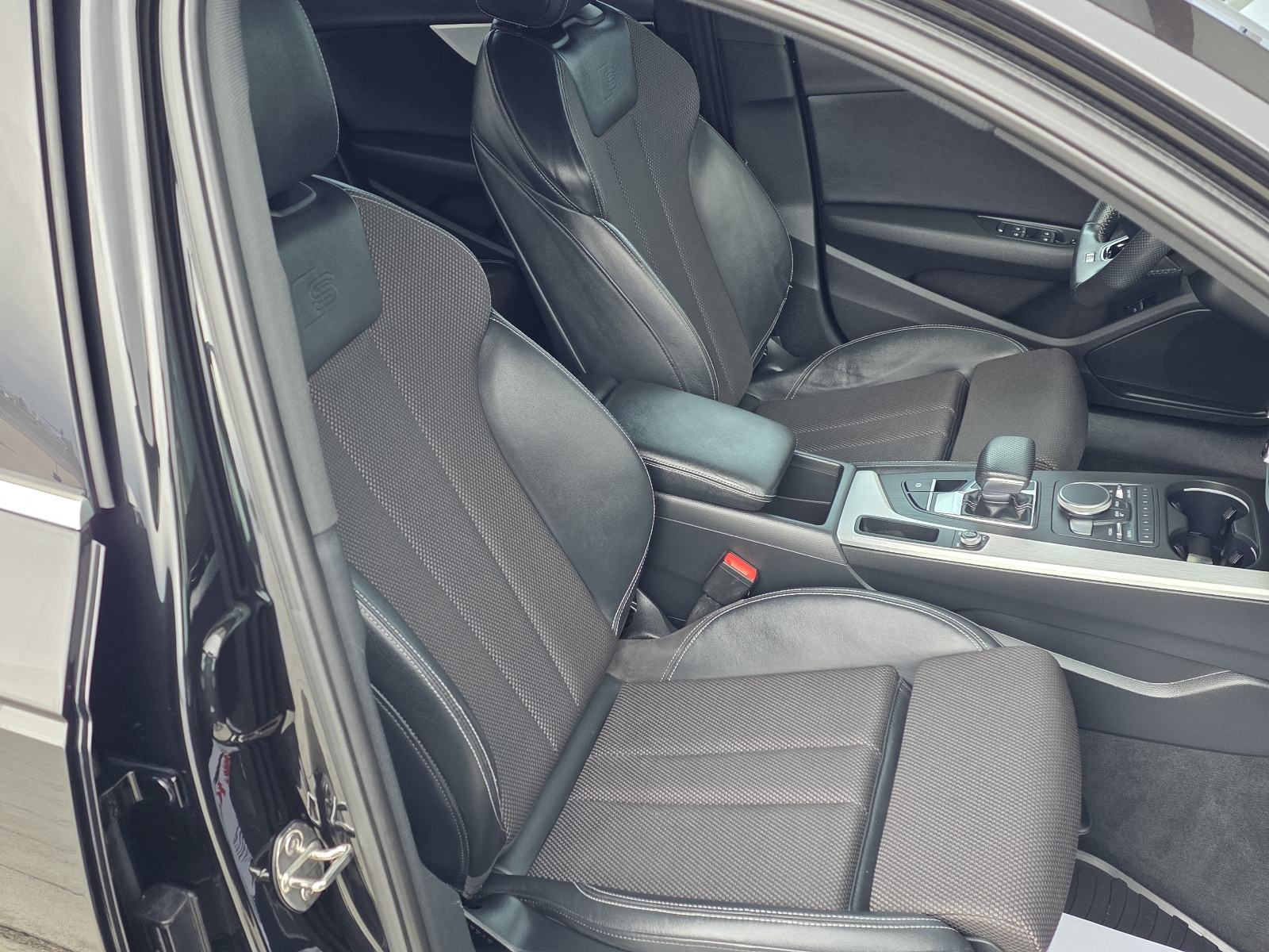 Audi A4 35 TDI S TRONIK S LINE,FUL LED,ALU,NAVI,VIRTUAL, fotografija 12