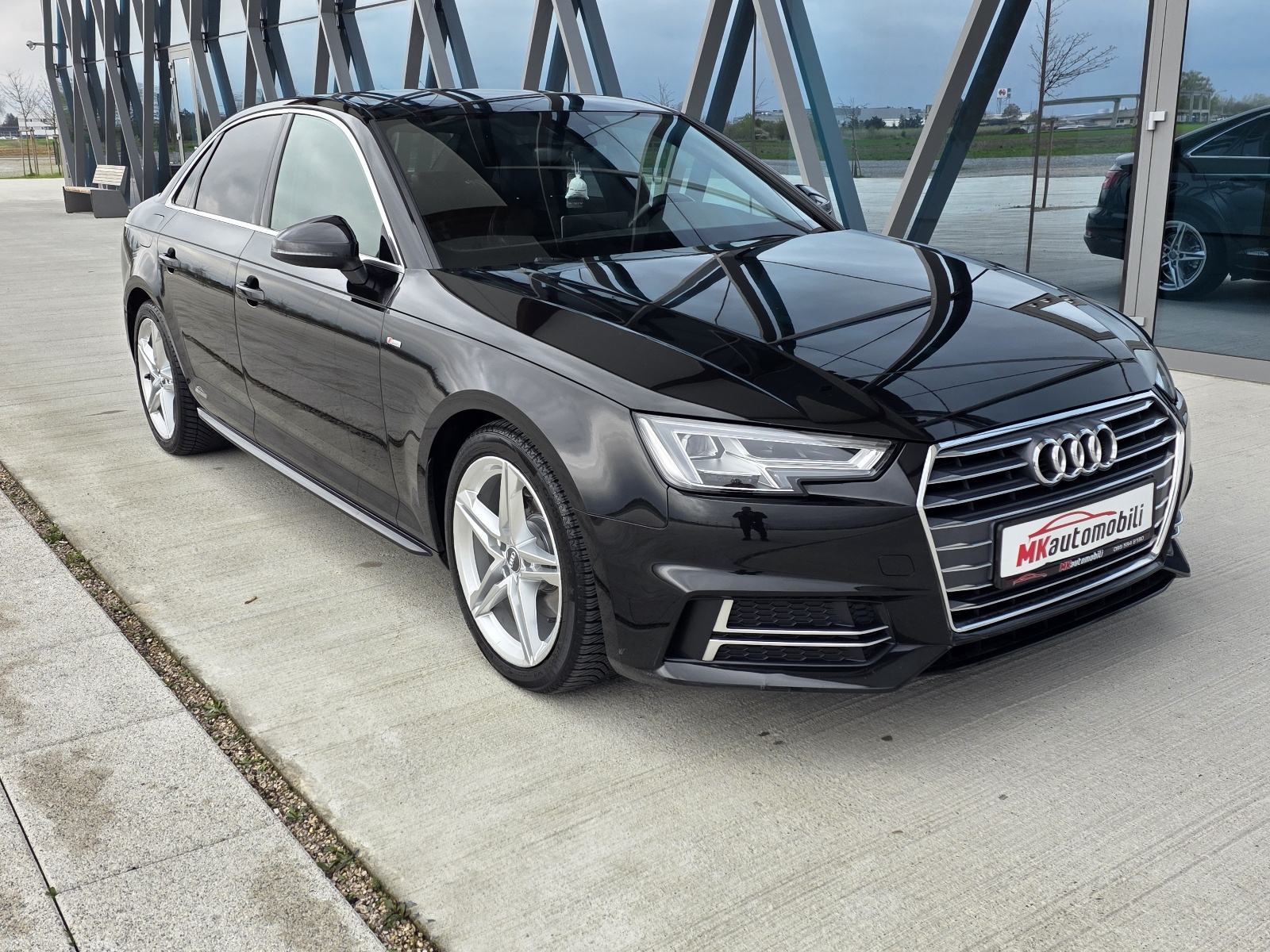 Audi A4 35 TDI S TRONIK S LINE,FUL LED,ALU,NAVI,VIRTUAL, fotografija 8