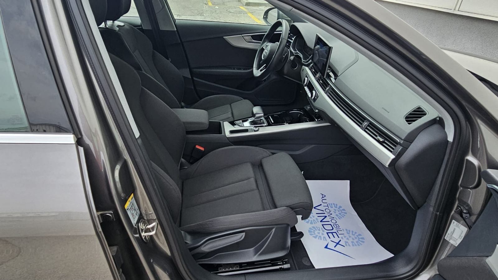 Audi A4 35 TFSI automatik, fotografija 12