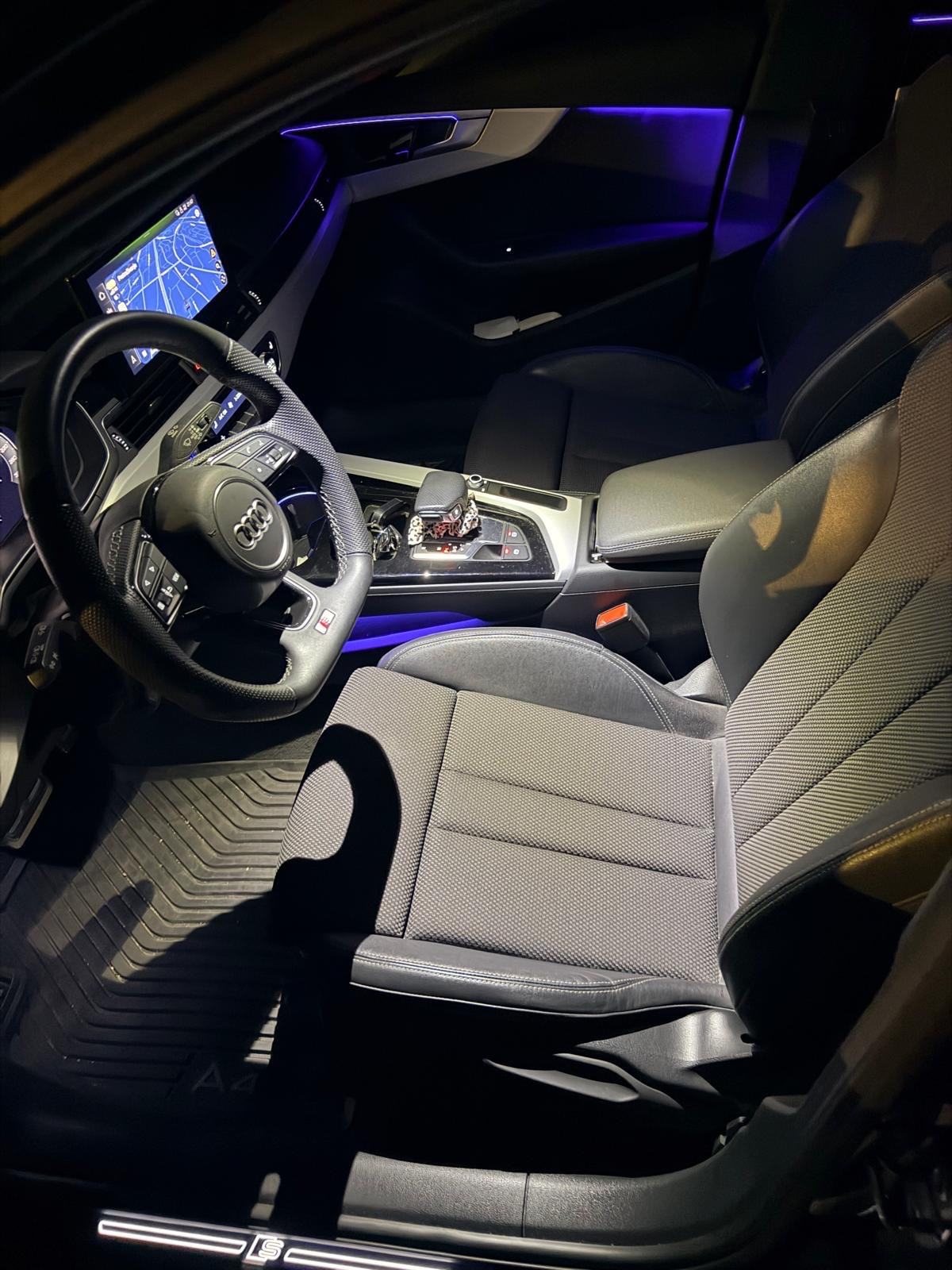 Audi A4 35 TFSI automatik, 2023 god, 4 godine tvorničke garancije, fotografija 15