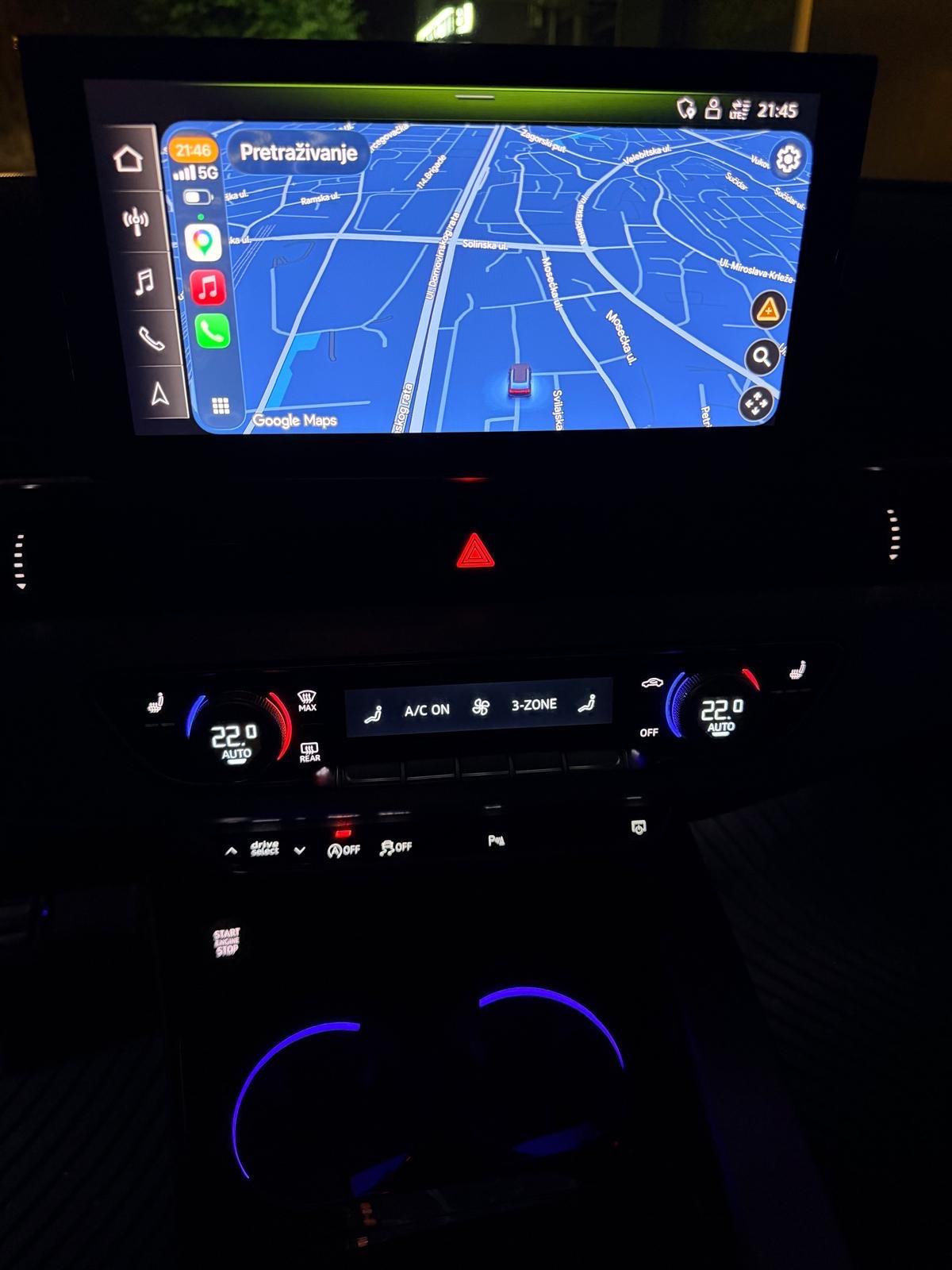 Audi A4 35 TFSI automatik, 2023 god, 4 godine tvorničke garancije, fotografija 16
