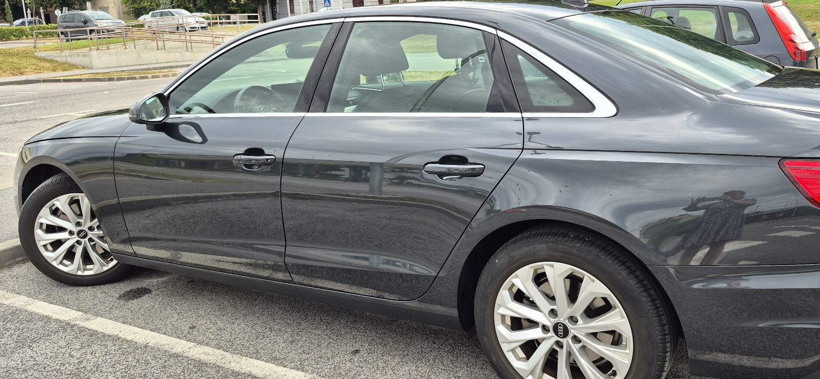 Audi A4 35 TFSI automatik, fotografija 3