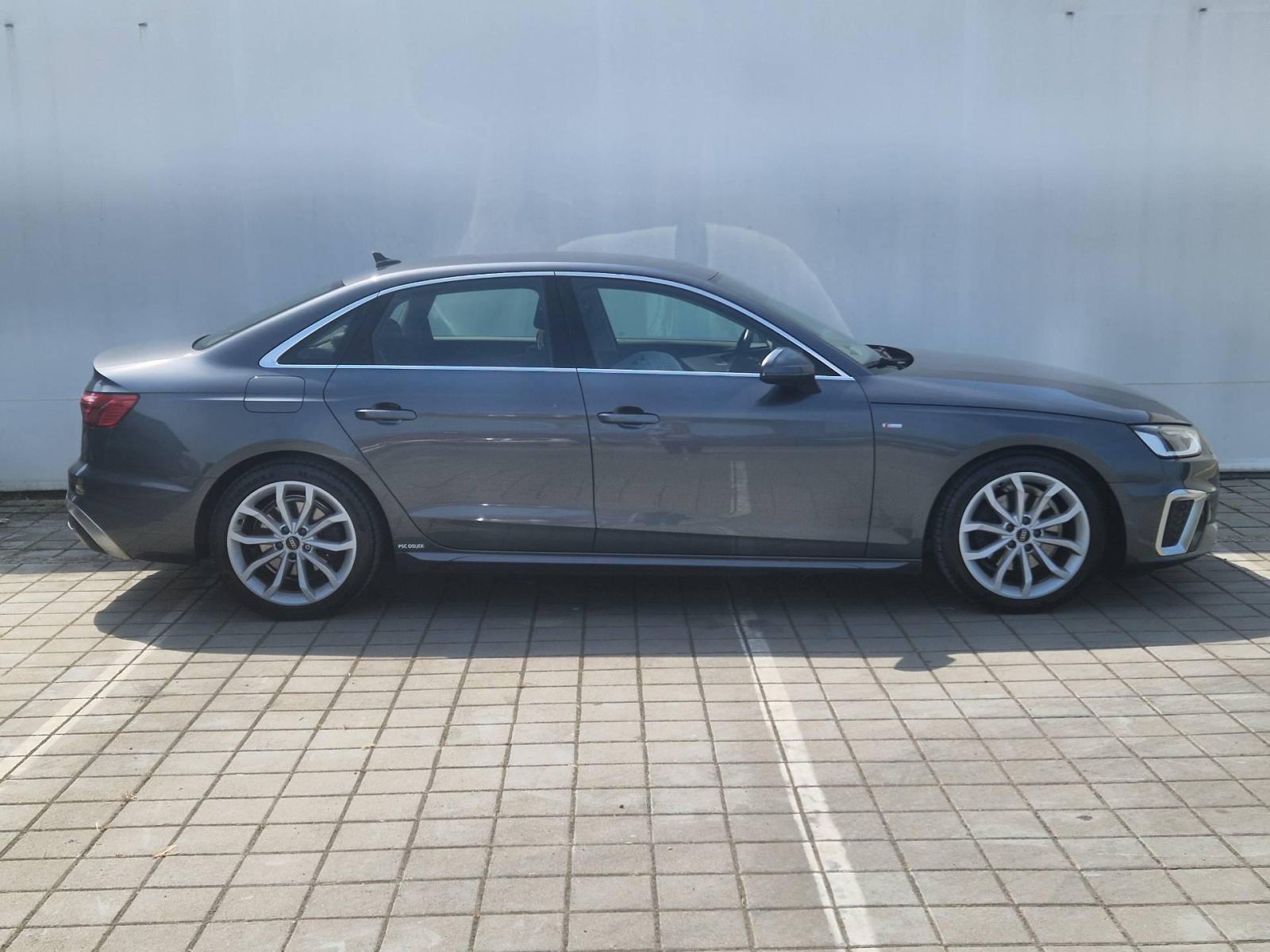 Audi A4 35 TFSI, S line, Automatic, JAMSTVO, fotografija 2