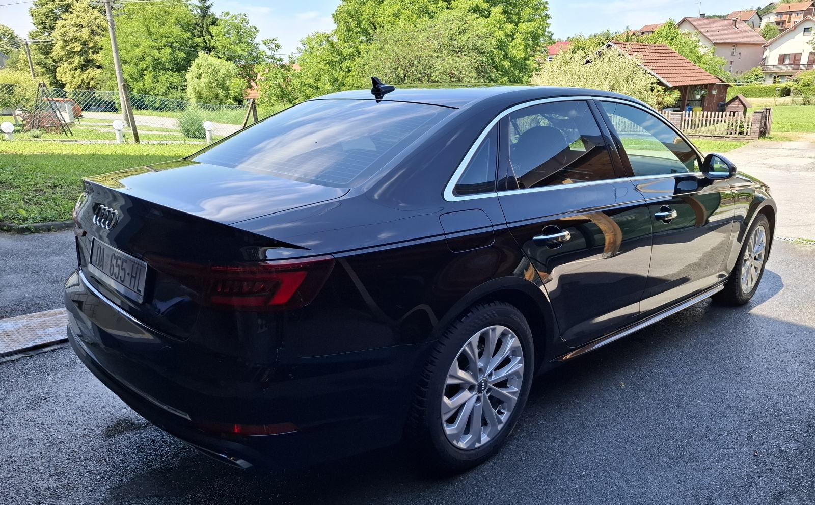 Audi A4 (B9) 35 TFSI (2.0 TFSI MildHybrid) - VC, Matrix, 8x alu, fotografija 4