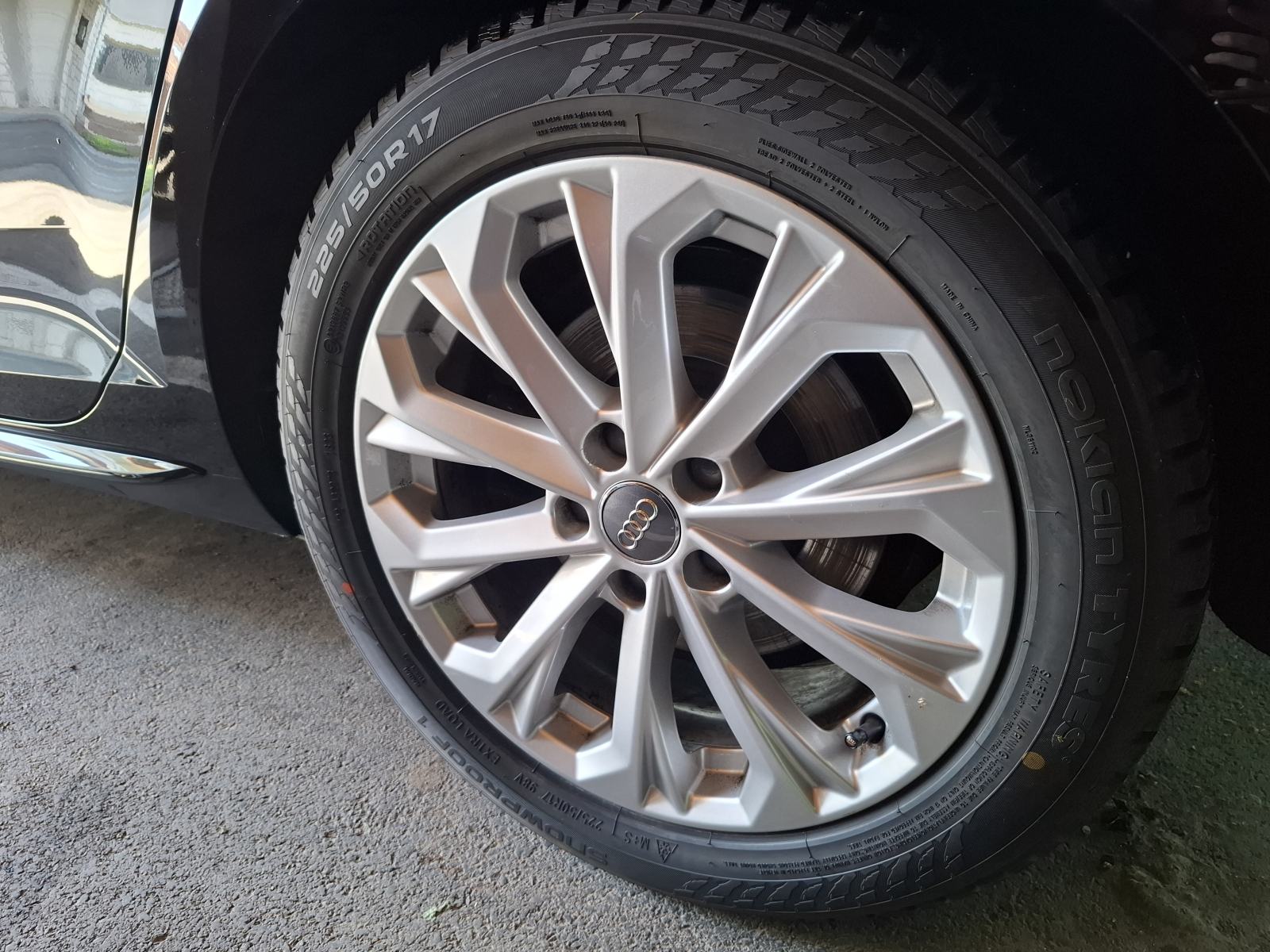 Audi A4 (B9) 35 TFSI (2.0 TFSI MildHybrid) - VC, Matrix, 8x alu, fotografija 7