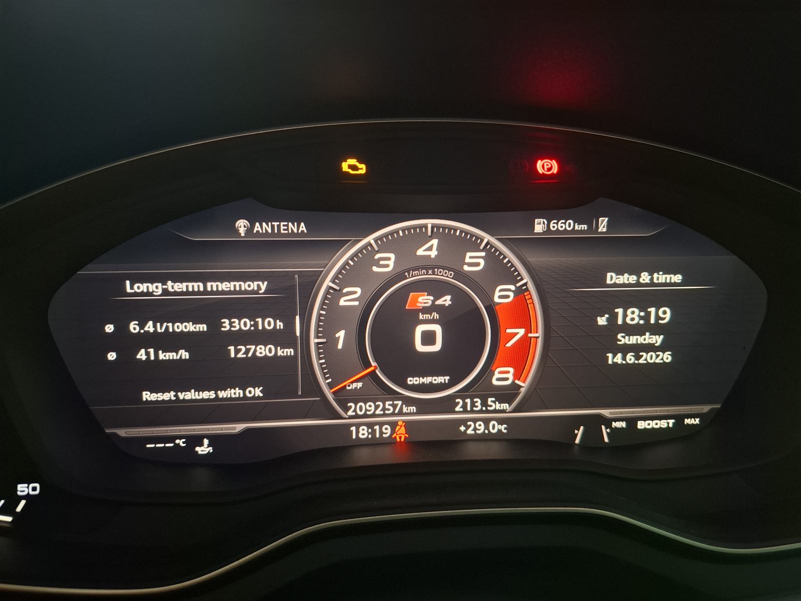 Audi A4 (B9) 35 TFSI (2.0 TFSI MildHybrid) - VC, Matrix, 8x alu, fotografija 16