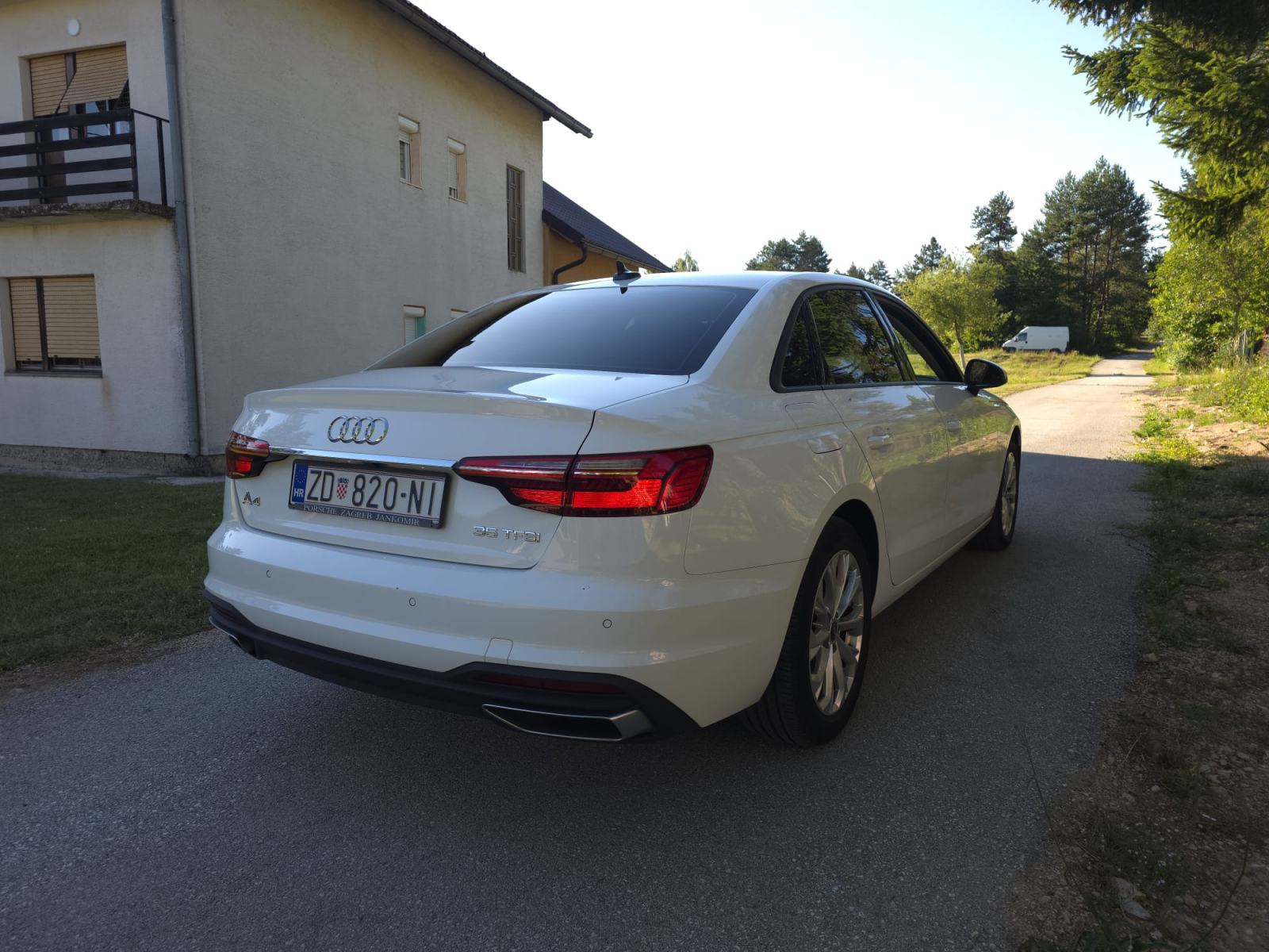 Audi A4 35 TFSI, fotografija 3