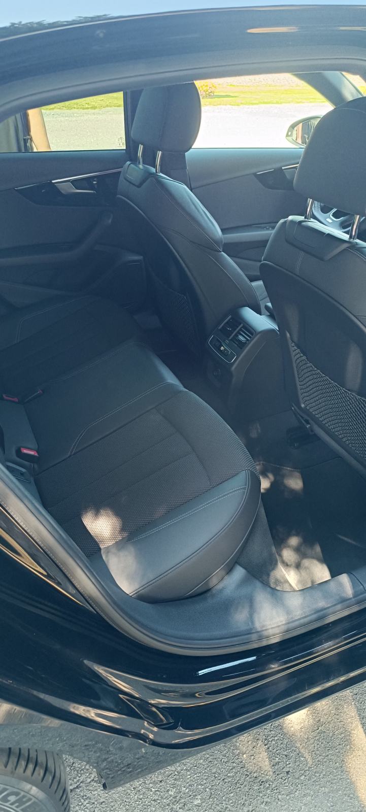 Audi A4 35 TFSI 2024 Edition 10 - jamstvo, fotografija 10