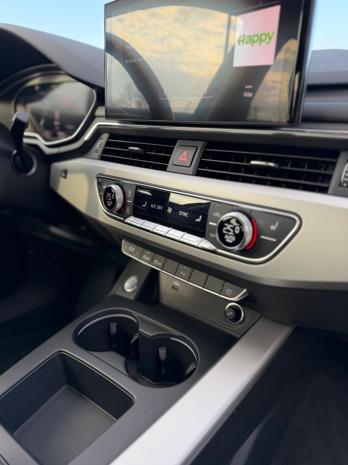 Audi A4 35 TFSI S tr Edition 10 - mogućnost financiranje bez učešća, fotografija 8