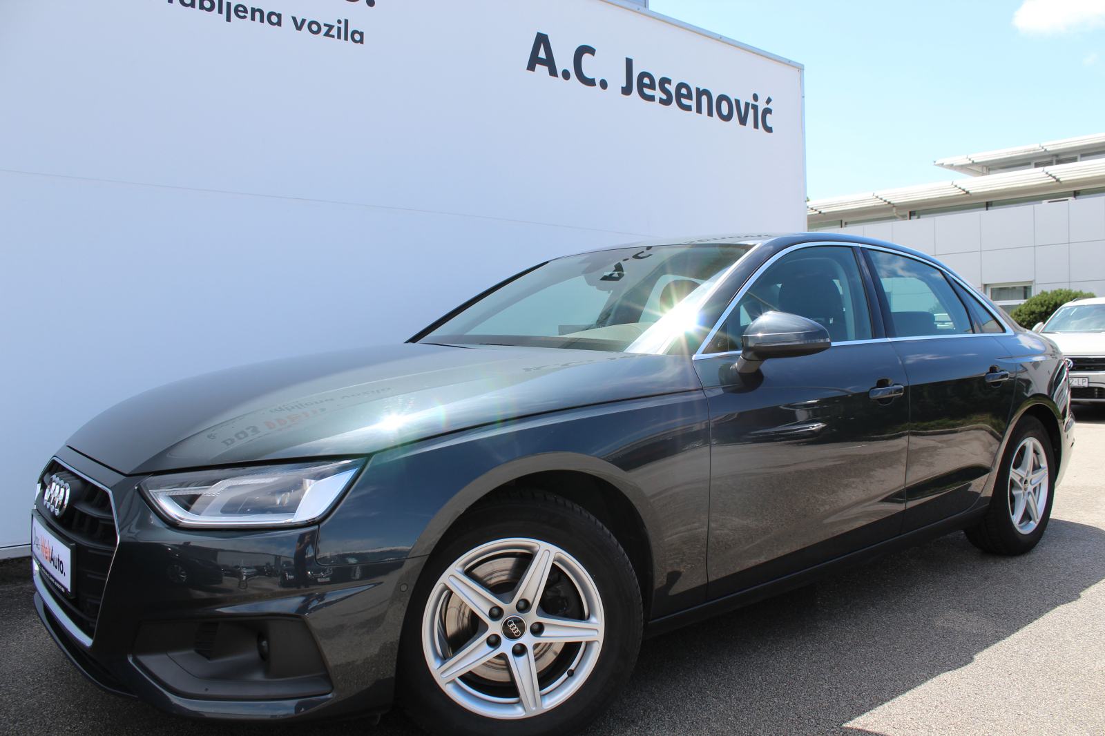 Audi A4 35TFSI S tr Advanced-LEASING BEZ UČEŠĆA!, fotografija 6