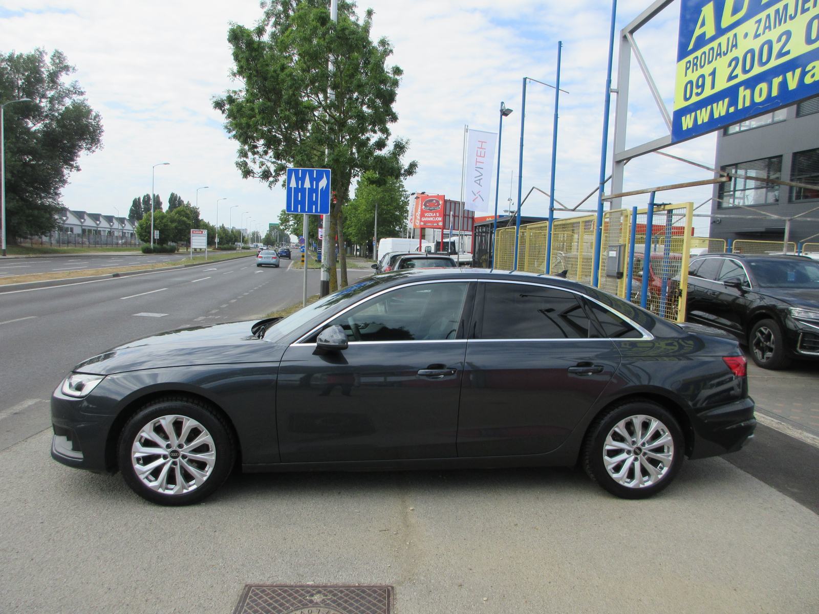 Audi A4 35TFSI S tr Sline;HR:u Pdv;Led;Virt.disp;Navi,Koža;Garan. 5god, fotografija 6
