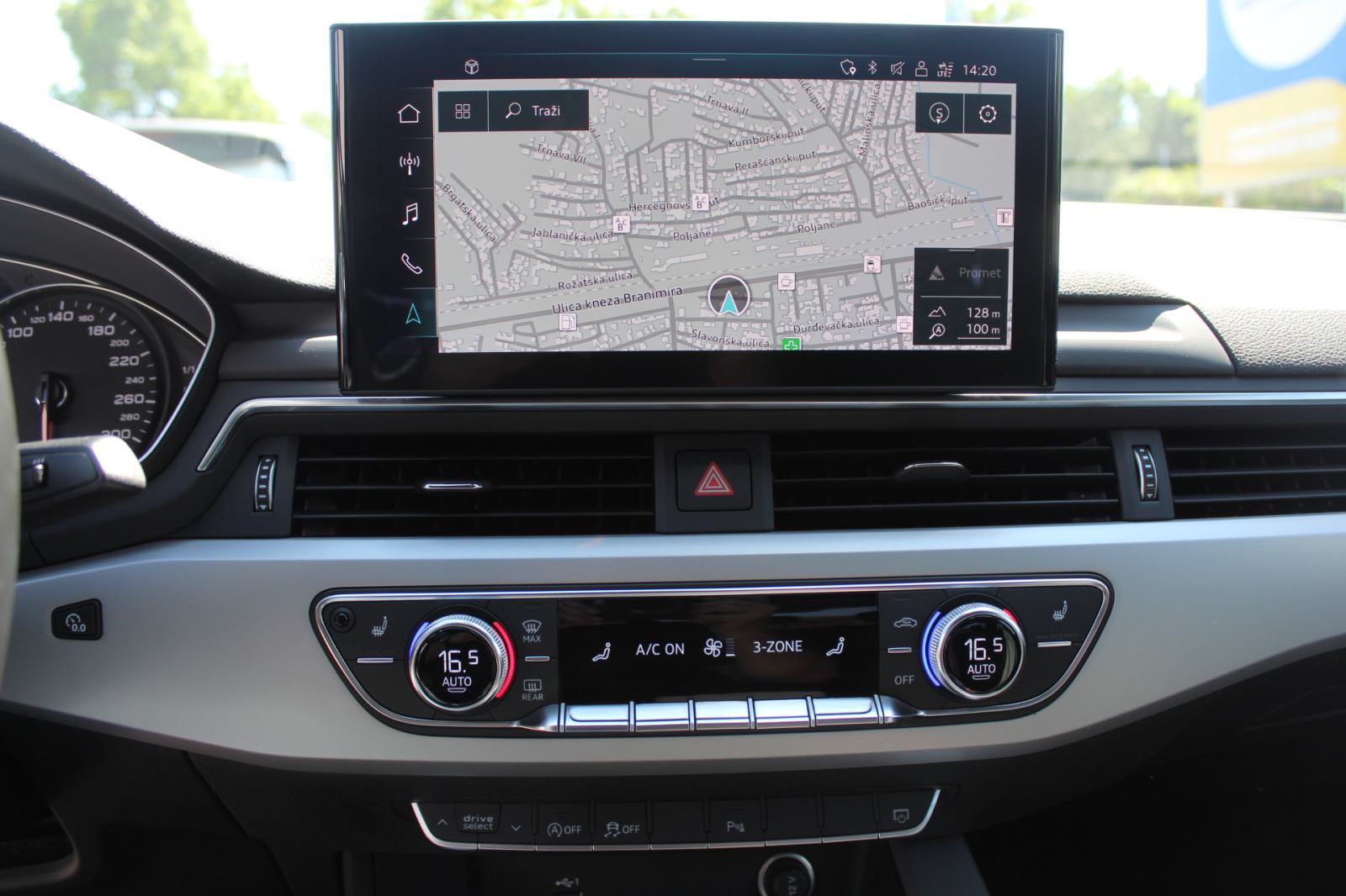 Audi A4 40 TDI AUTOMATIK, LED, NAVIGACIJA, ALU 17", KOŽA, GARANCIJA., fotografija 12