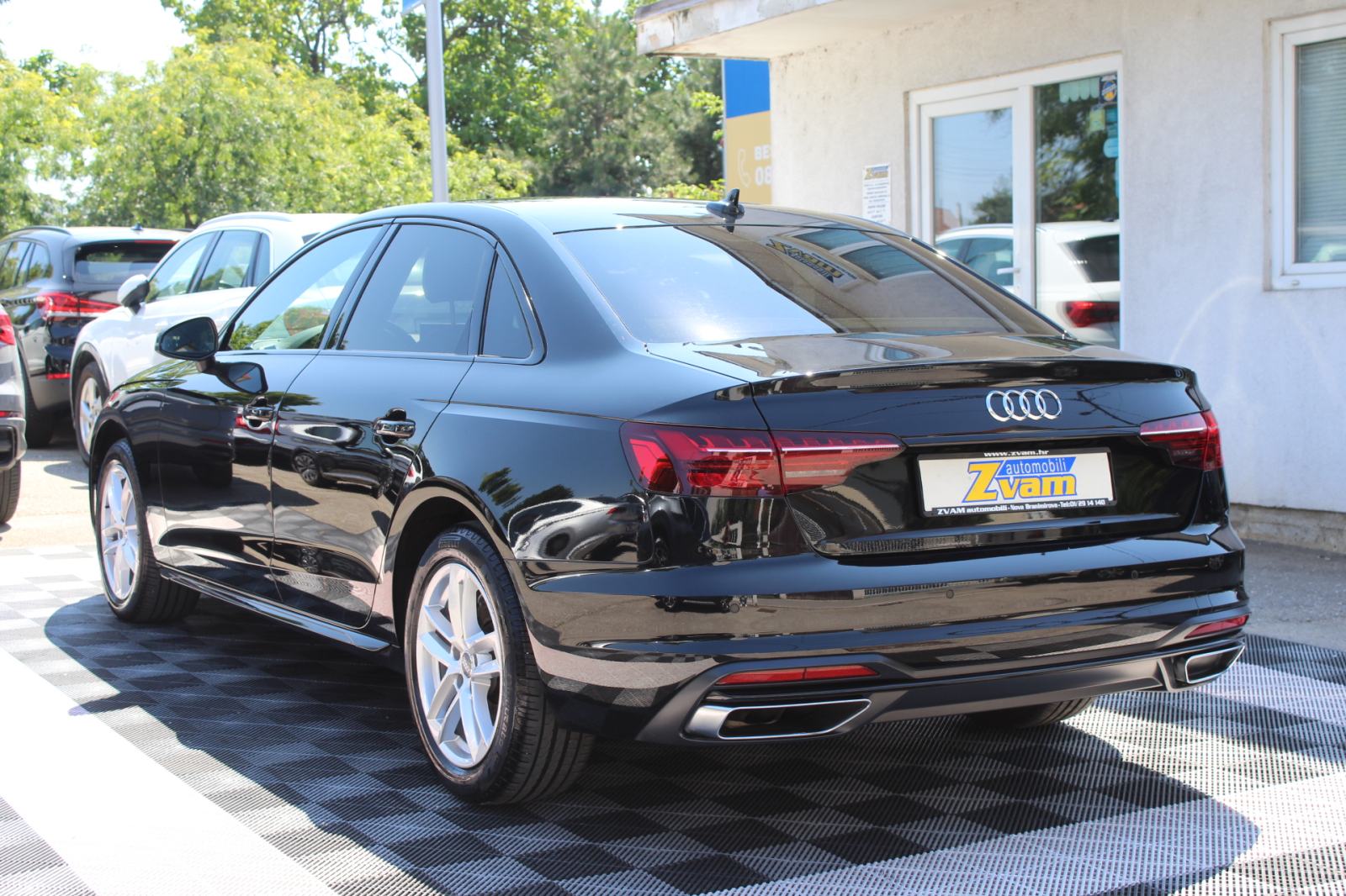 Audi A4 40 TDI AUTOMATIK, LED, NAVIGACIJA, ALU 17", KOŽA, GARANCIJA., fotografija 5