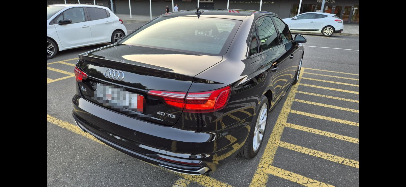 Audi A4 40 TDI*S TRONIC*BLACK OPTIK*AUDI TVORNIČKO JAMSTVO DO 25.11.27, fotografija 5